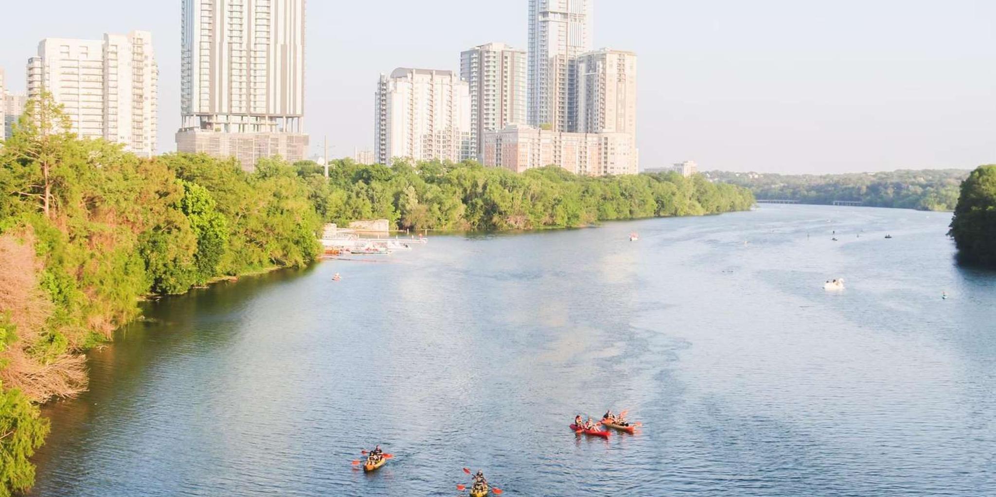 Austin Downtown Kayaking Tour - Image 2