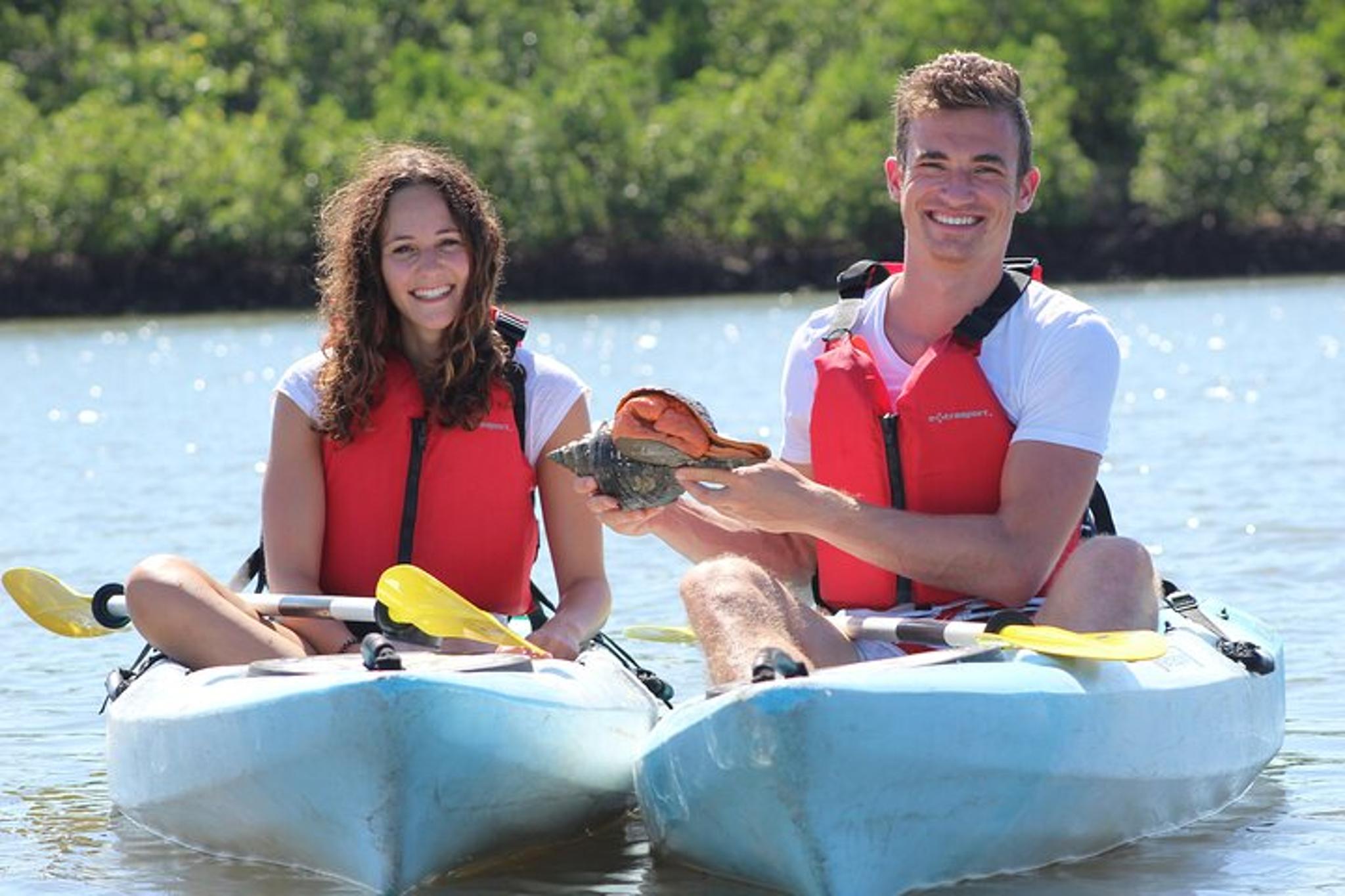 Marco Island Mangrove Kayak Tour with Photographer - Image 5