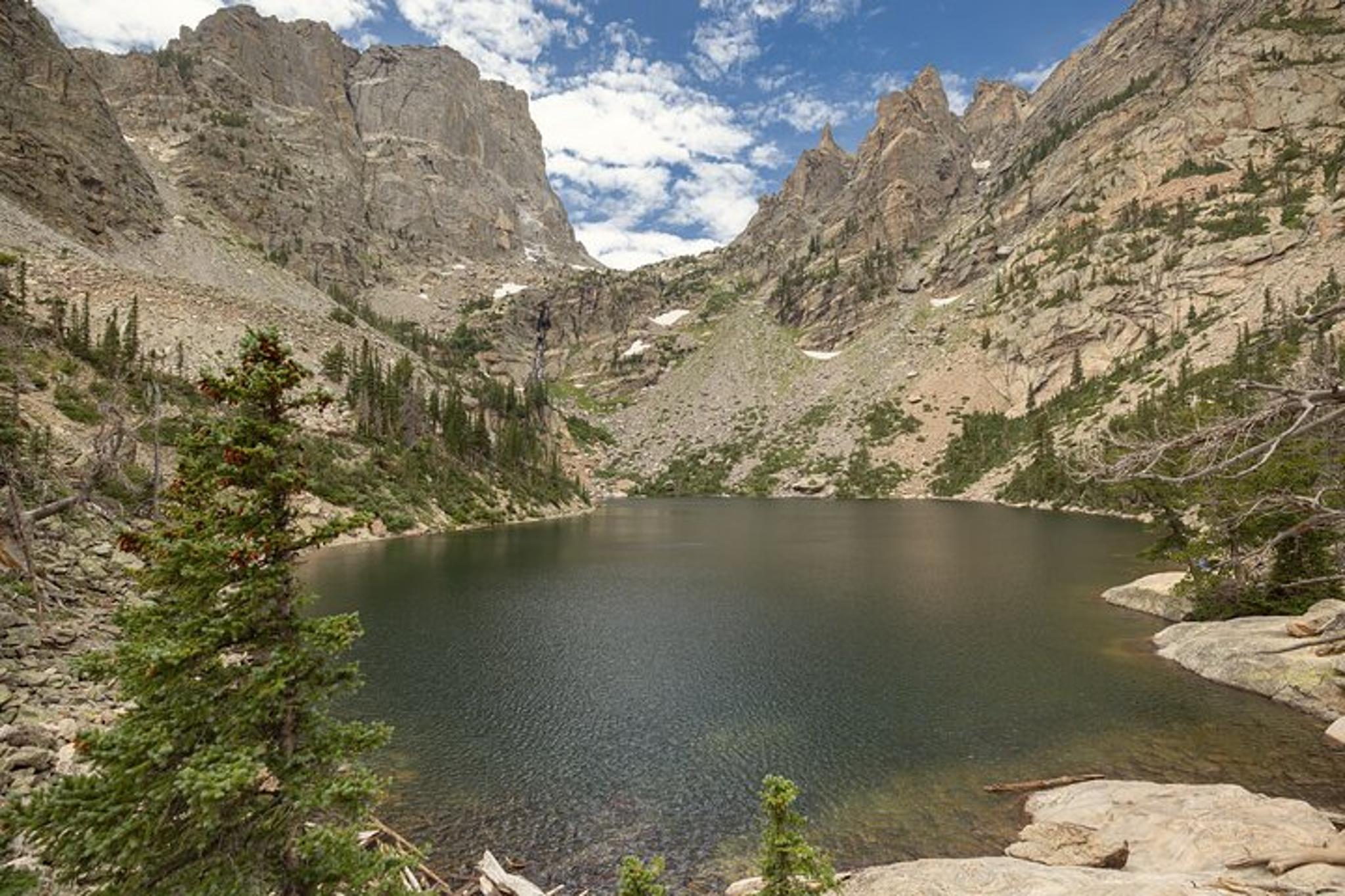 Rocky Mountain National Park Hike to Emerald Lake
