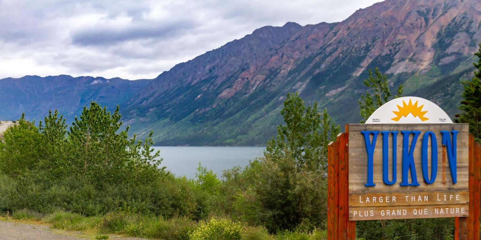 Yukon Lakes and Wilderness Tour - Image 6