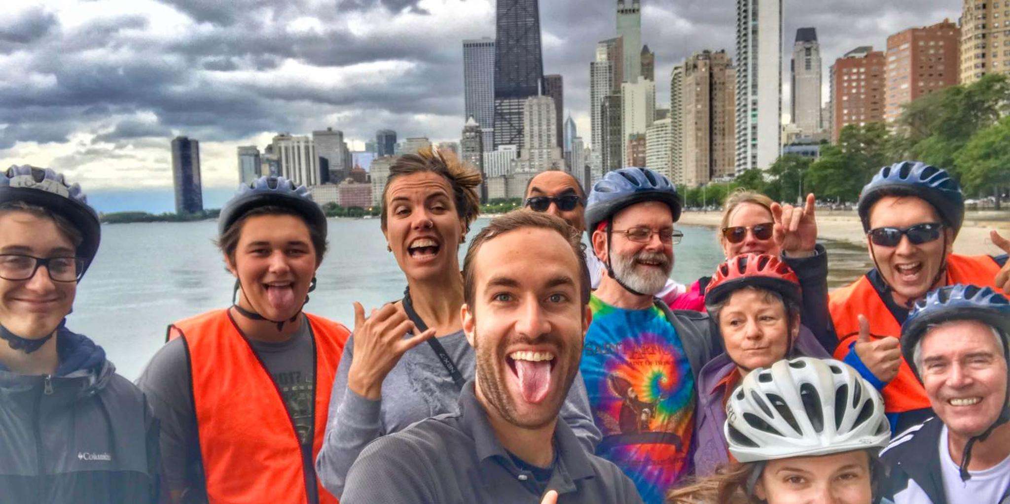 Chicago Lakefront Neighborhoods Bike Tour - Image 3