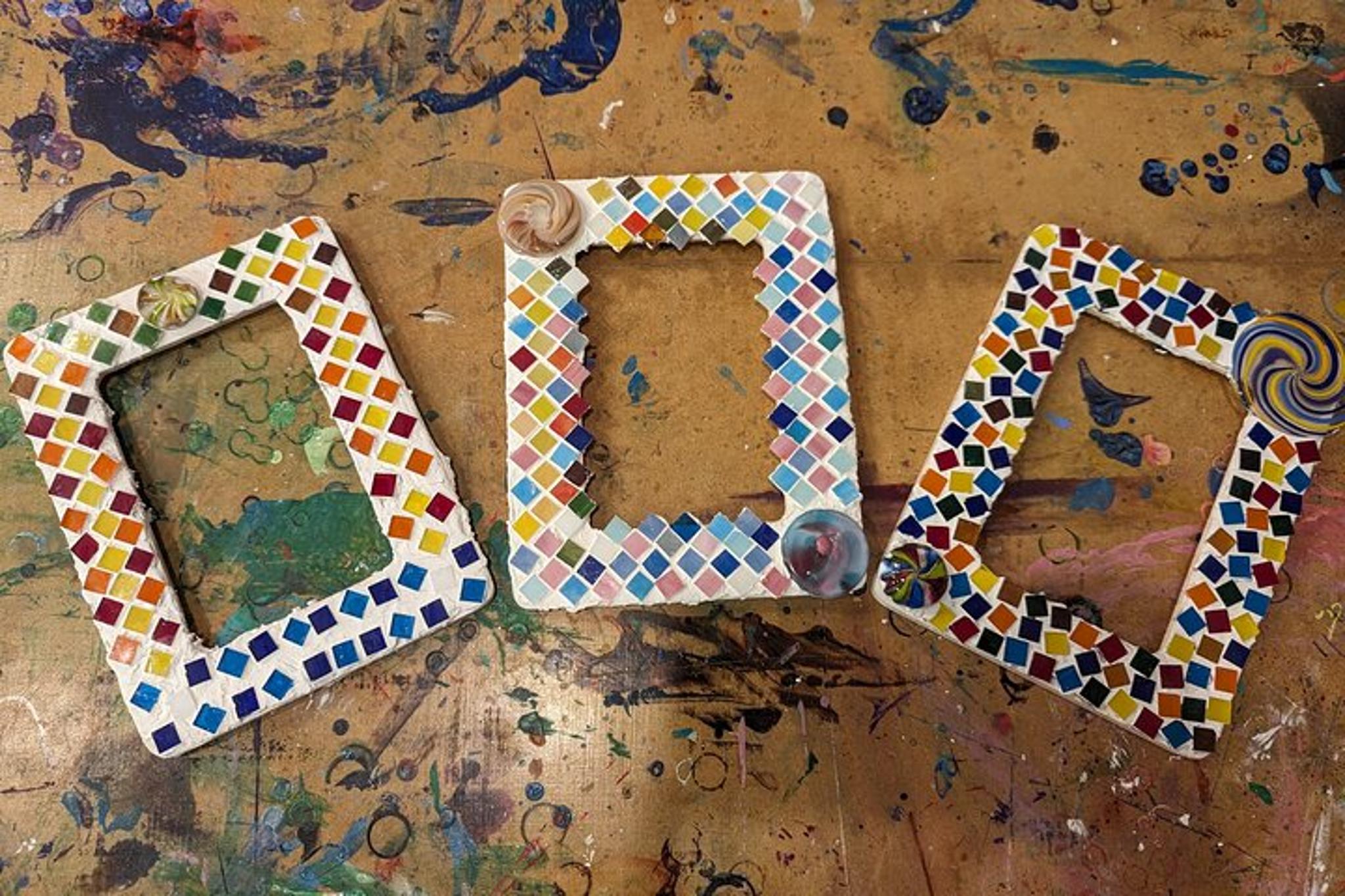 Estes Park Mosaic Picture Frame Art Kit - Image 3