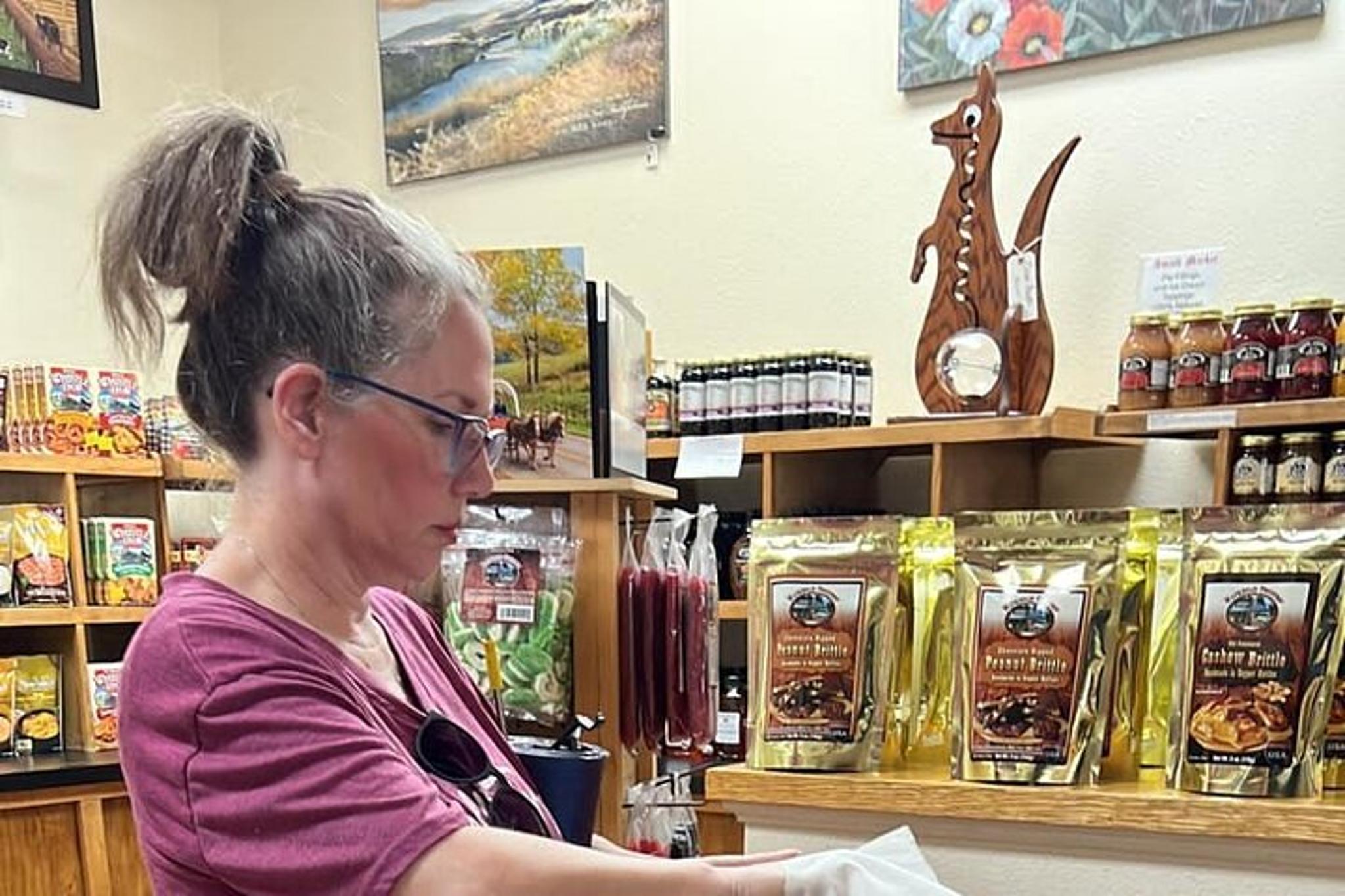 Saugatuck Scavenger Hunt - Image 2