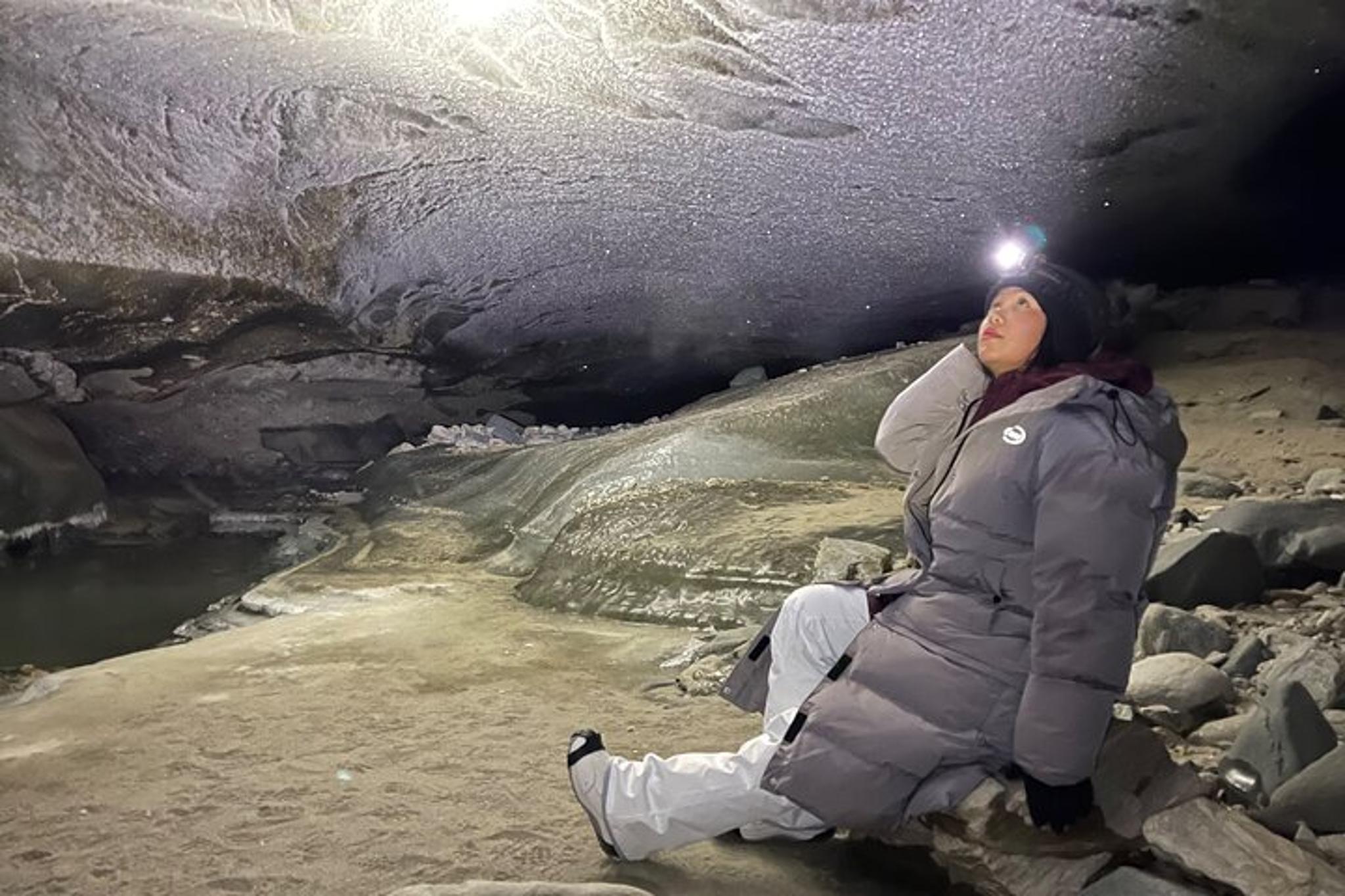 Fairbanks Castner Glacier Ice Cave Adventure - Image 4