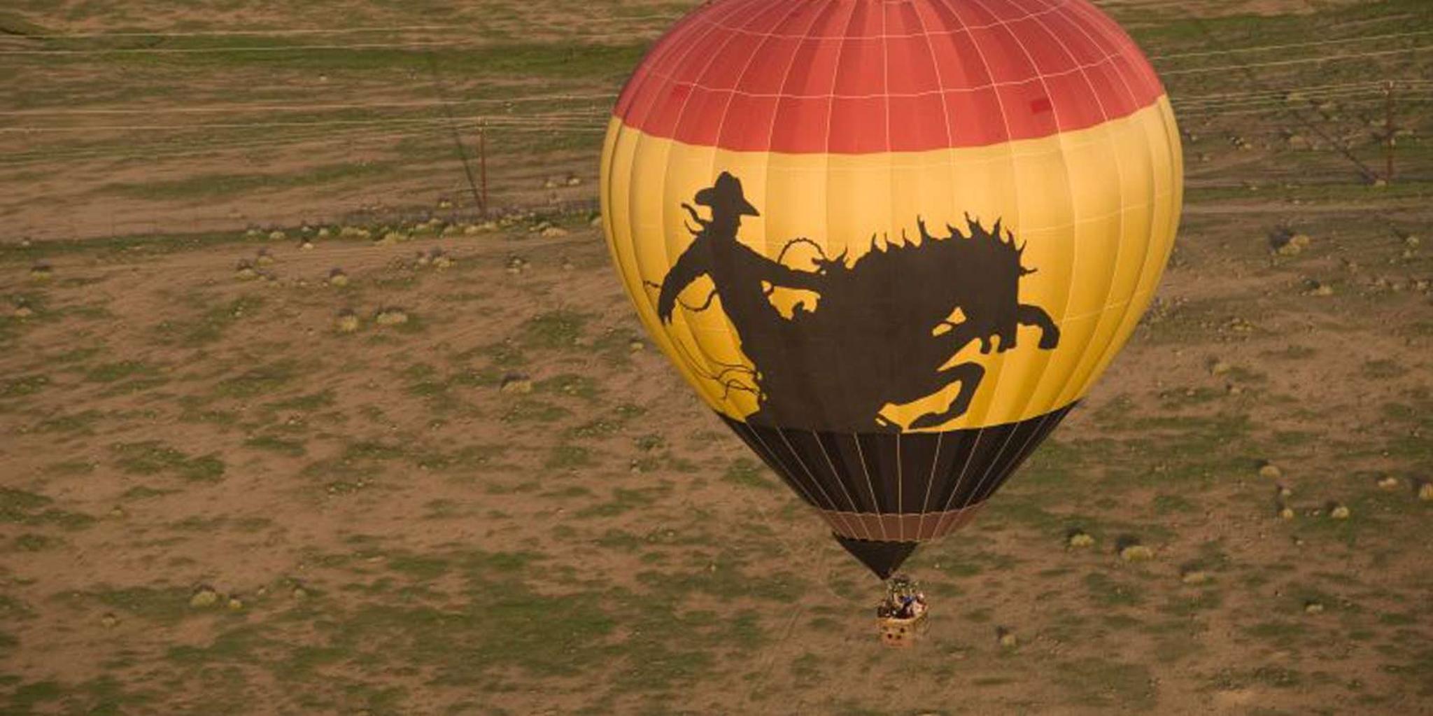 Colorado Springs Sunrise Hot Air Balloon Flight - Image 6