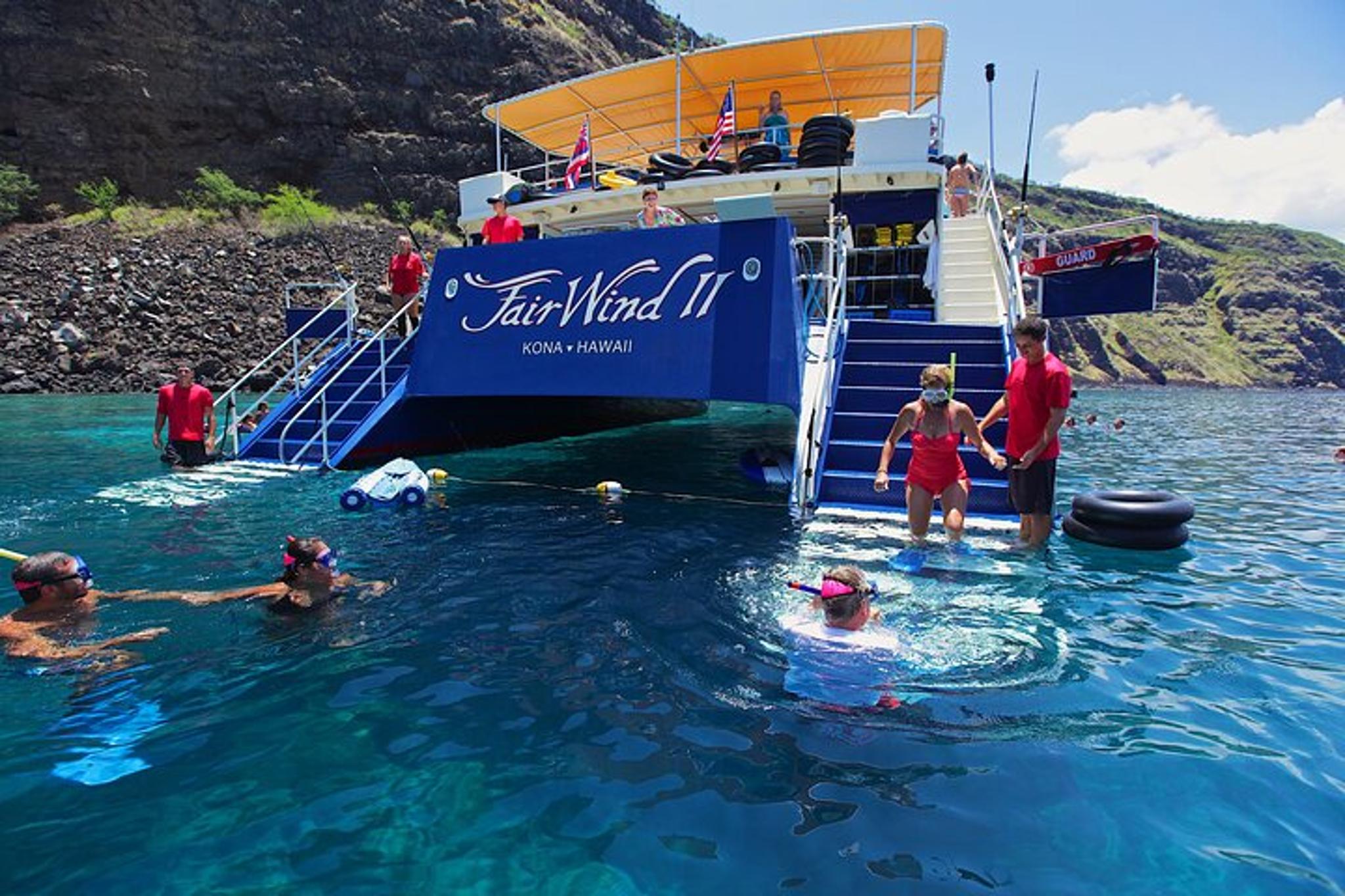 Kona Coast Snorkel Tour in Kealakekua Bay