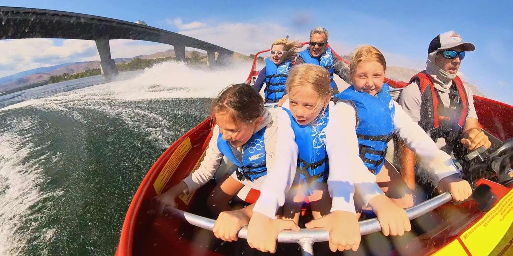 Wenatchee Adventure Boat Ride - Image 4