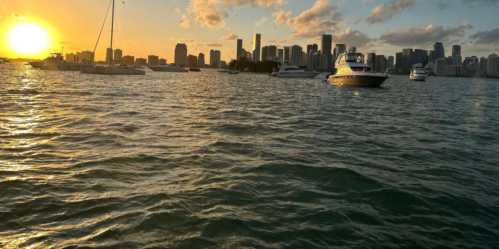 Miami Sunset Yacht Cruise - Image 2