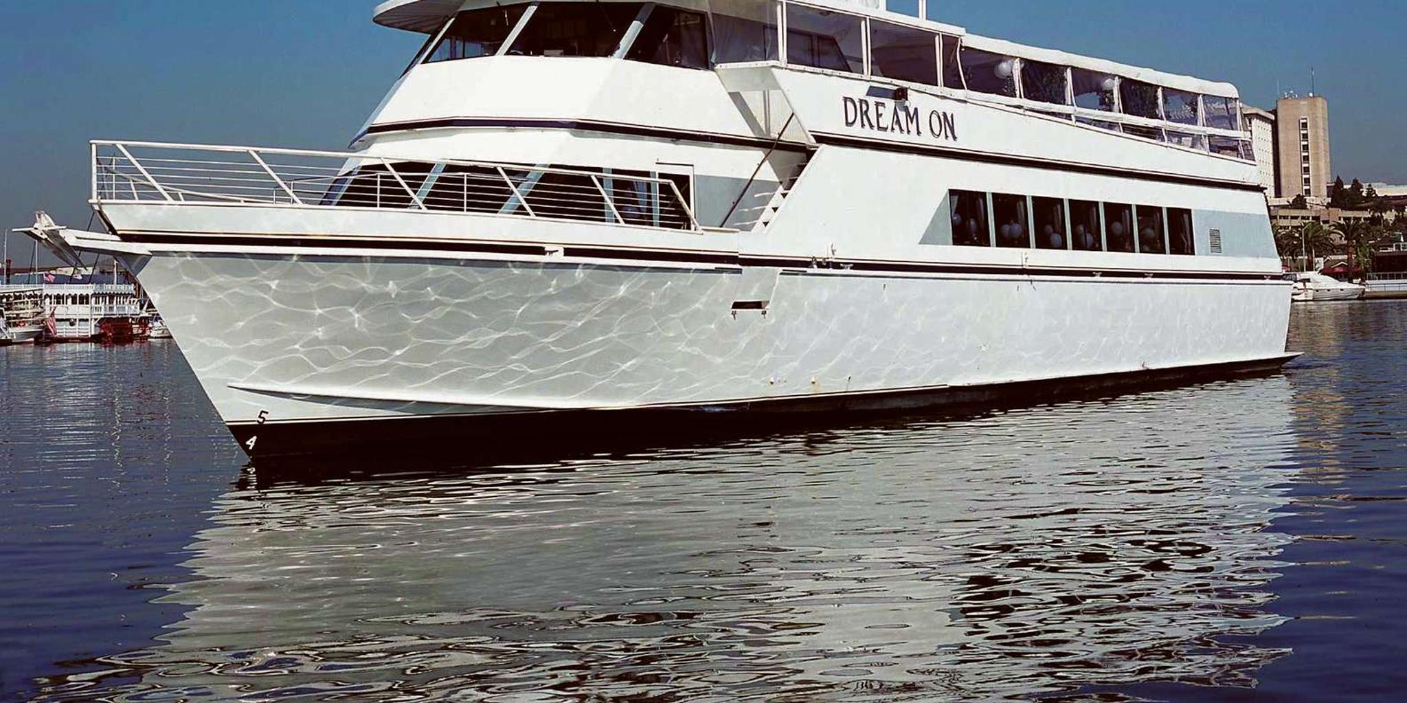 Long Beach Dinner Cruise with Buffet and DJ - Image 2