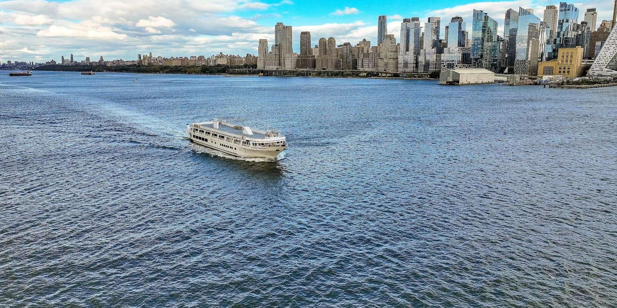 New York City Bus, Boat, and Bike Tour - Image 2