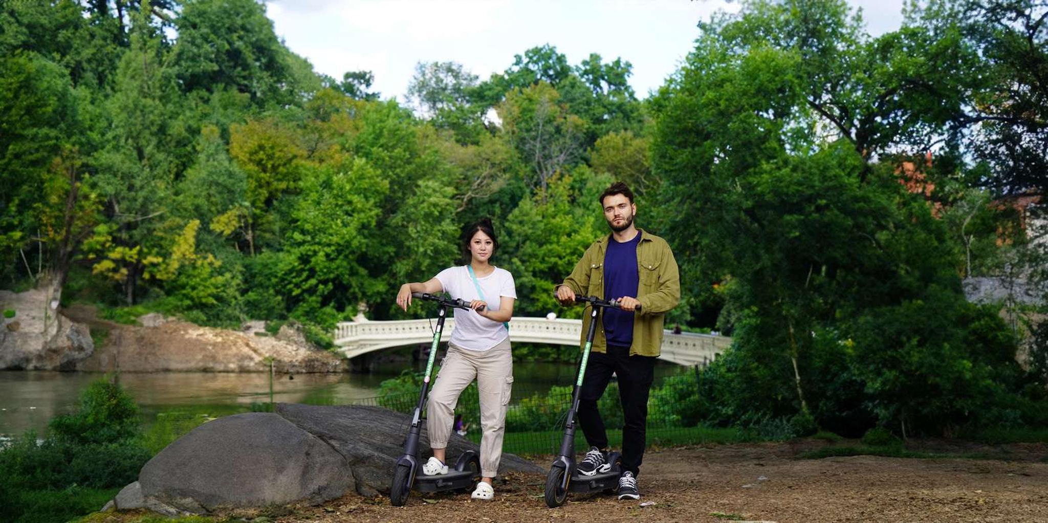 New York Central Park Movie Sites Bike Tour - Image 3