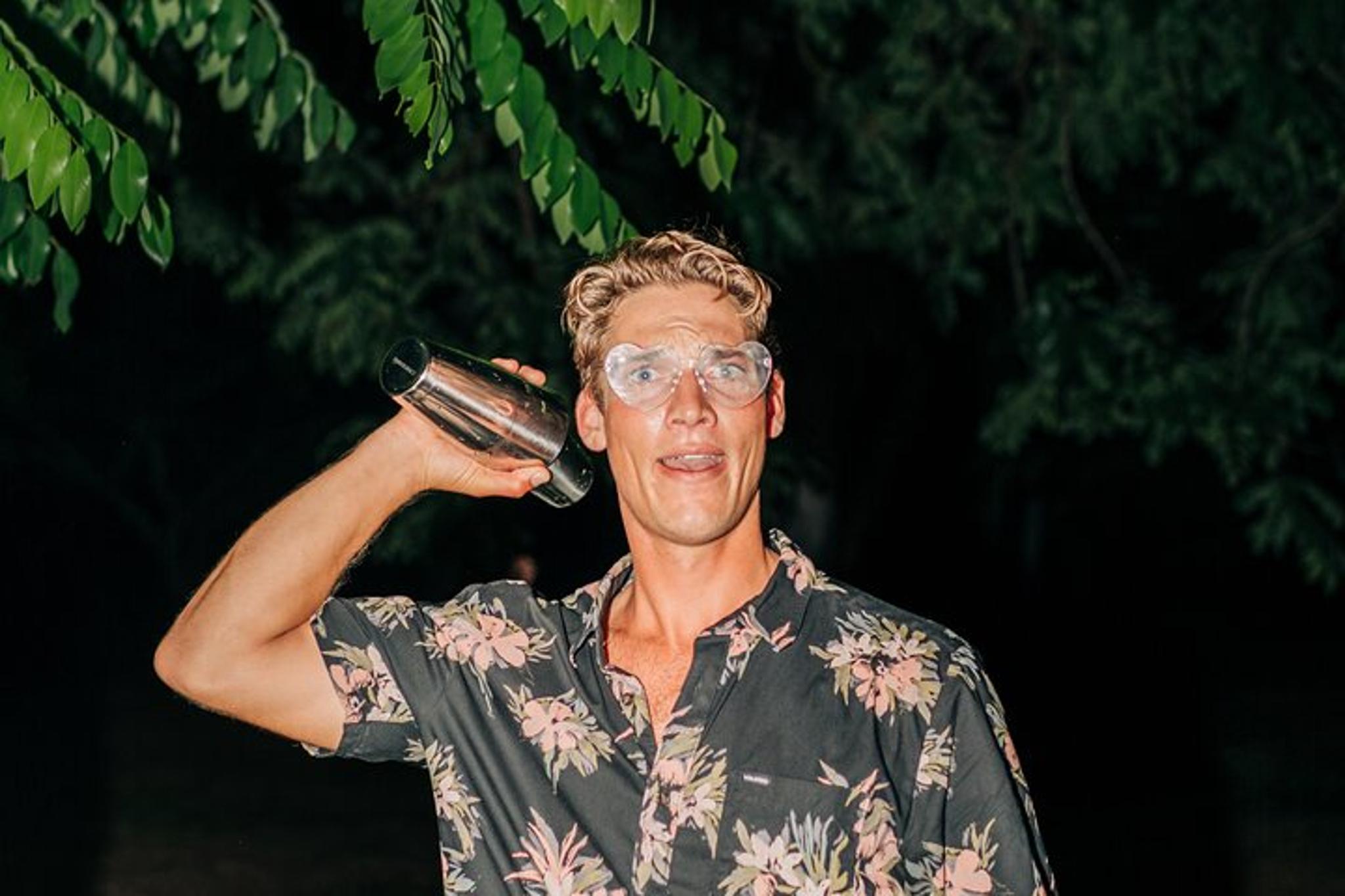 Oahu Cocktail Making Experience - Image 1