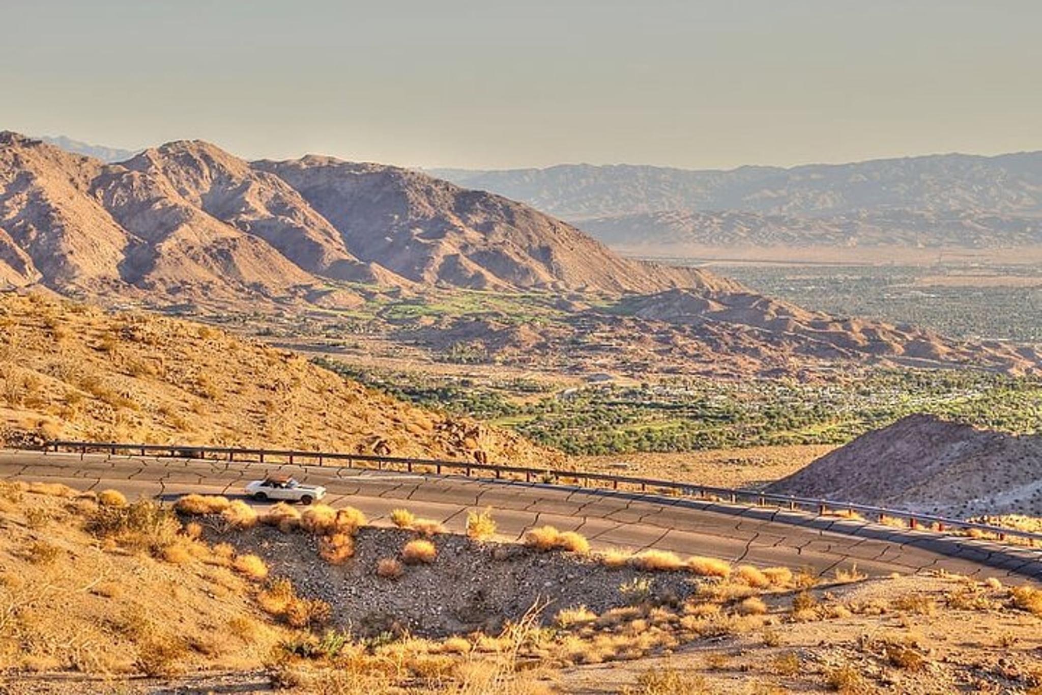 Los Angeles Palm Springs Private Tour 10 hr
