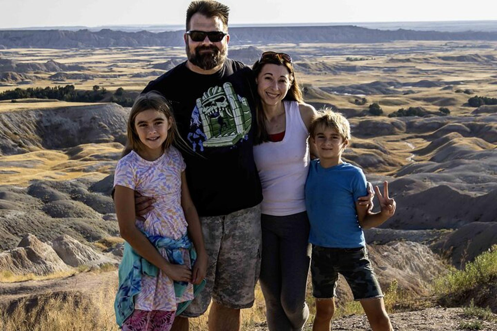 Badlands National Park Wildlife and Scenic Tour - Image 2