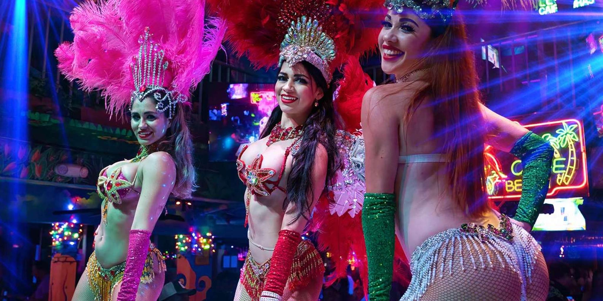 Miami Dinner and Show at Mango's Tropical Cafe