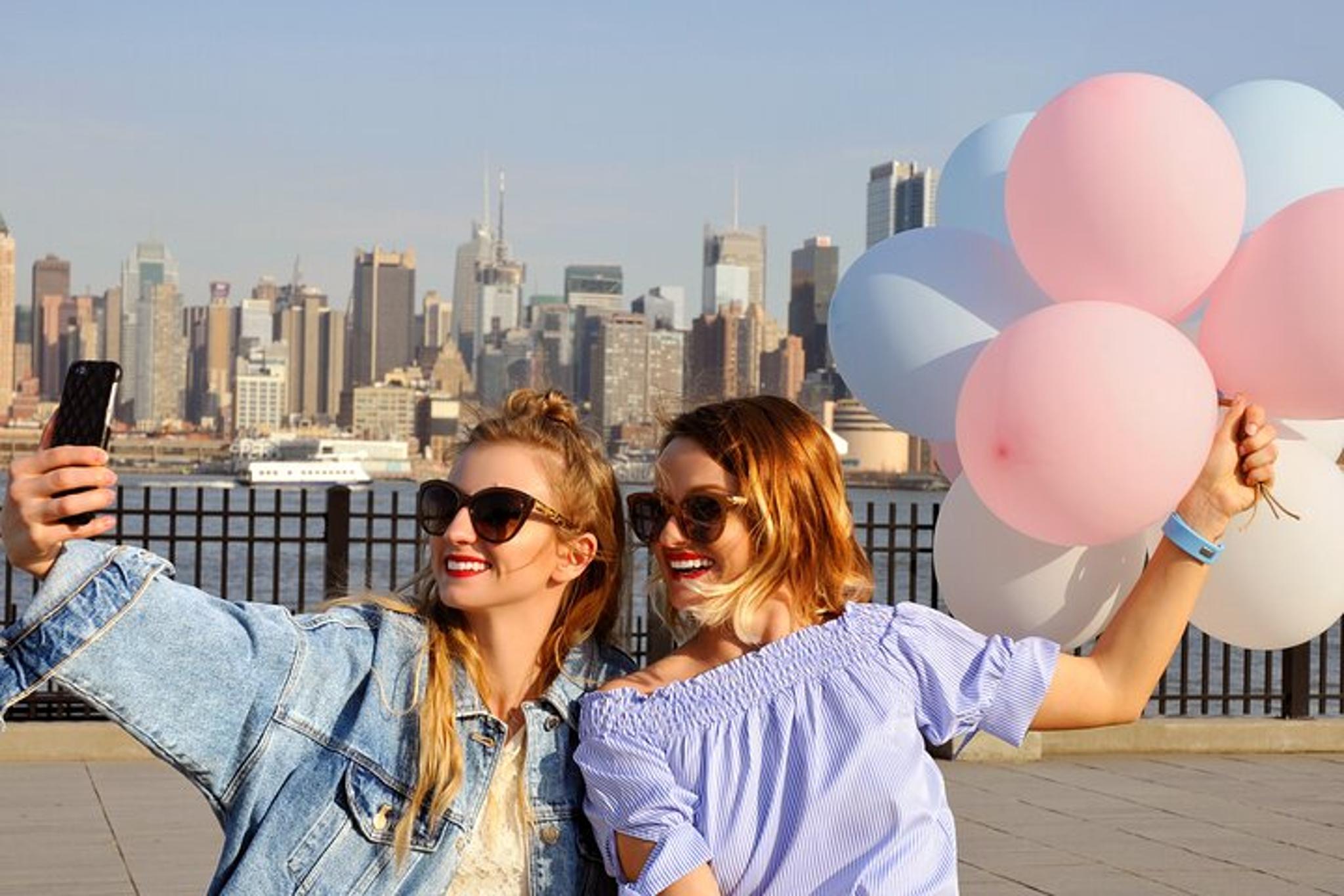 New York University Campus Walking Tour - Image 5