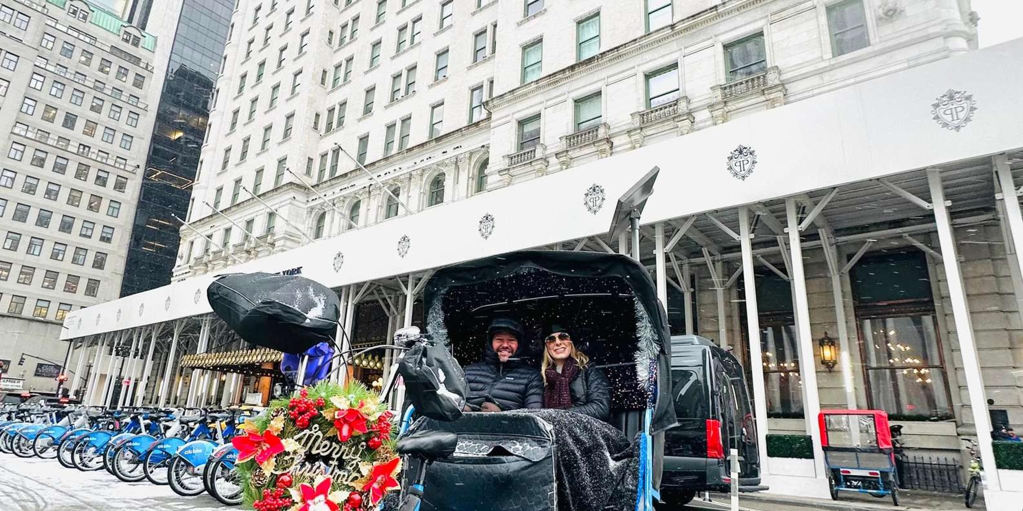 New York City Home Alone 2 and Elf Tour in Central Park - Image 6