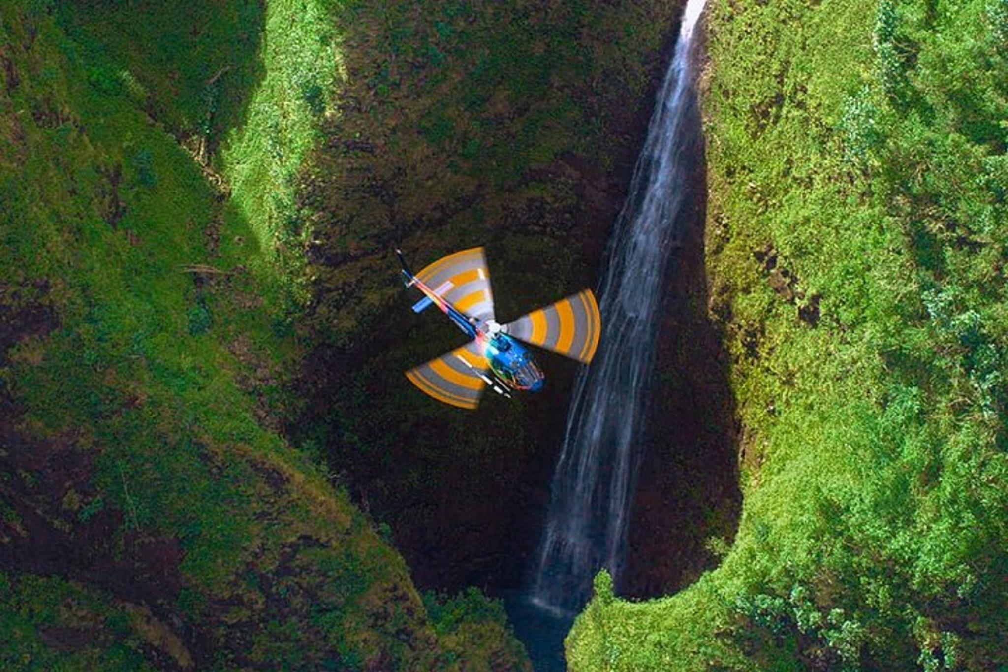 Oahu Helicopter Tour Doors-Off 45 Min - Image 2