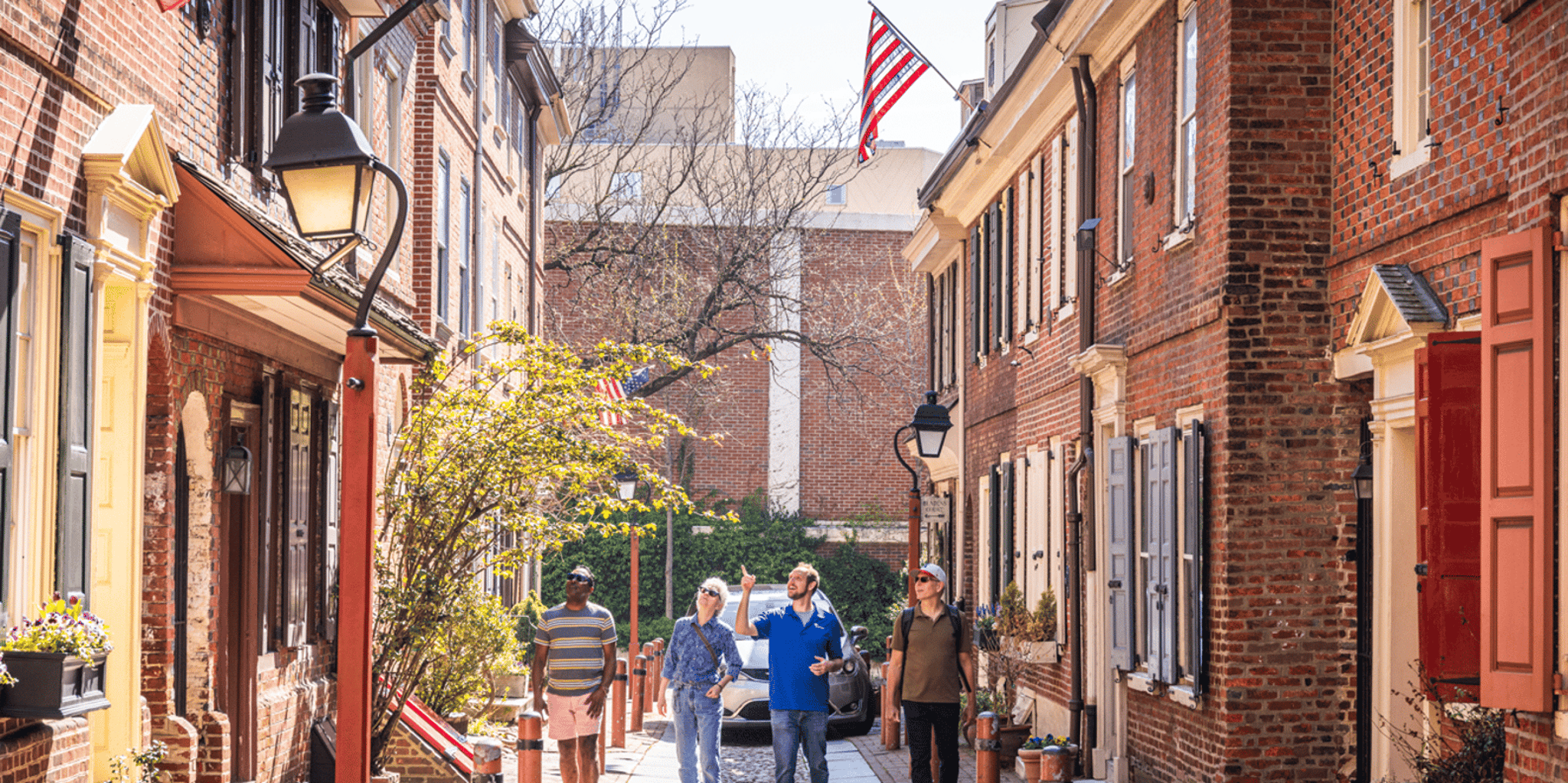 Philadelphia History Walking Tour with Revolution Show - Image 3