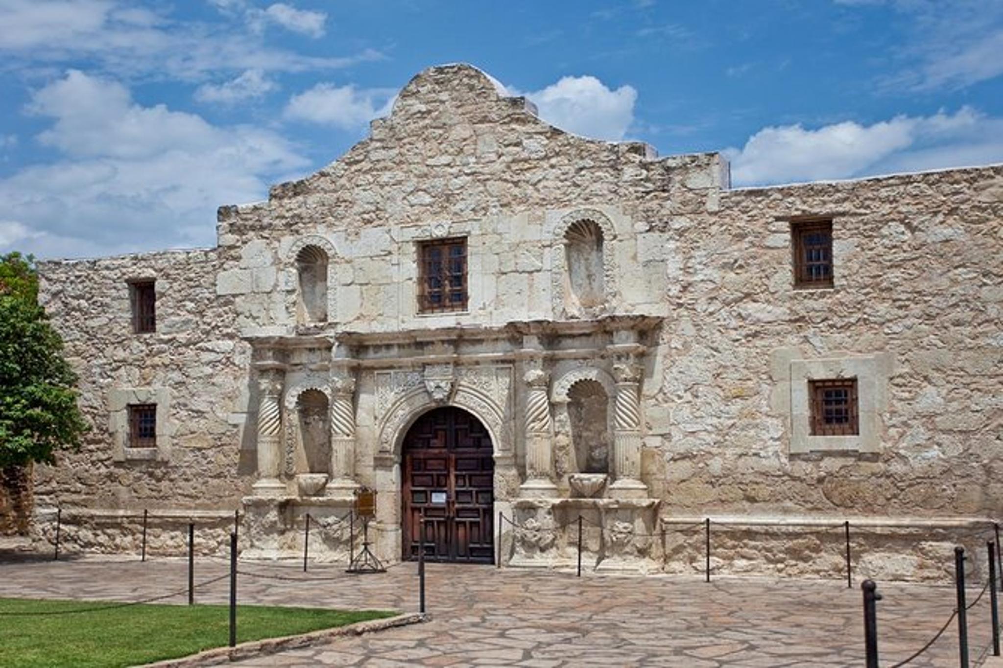San Antonio Hop-on Hop-off Trolley Tour