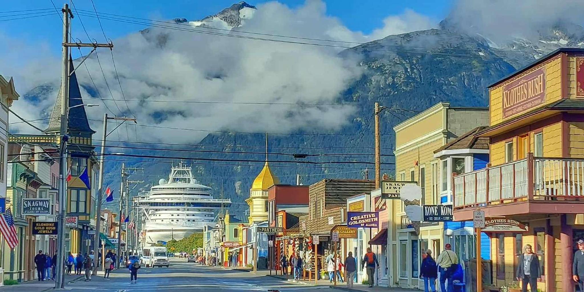 Skagway Highlights Tour with Guide 1.5 hr - Image 3
