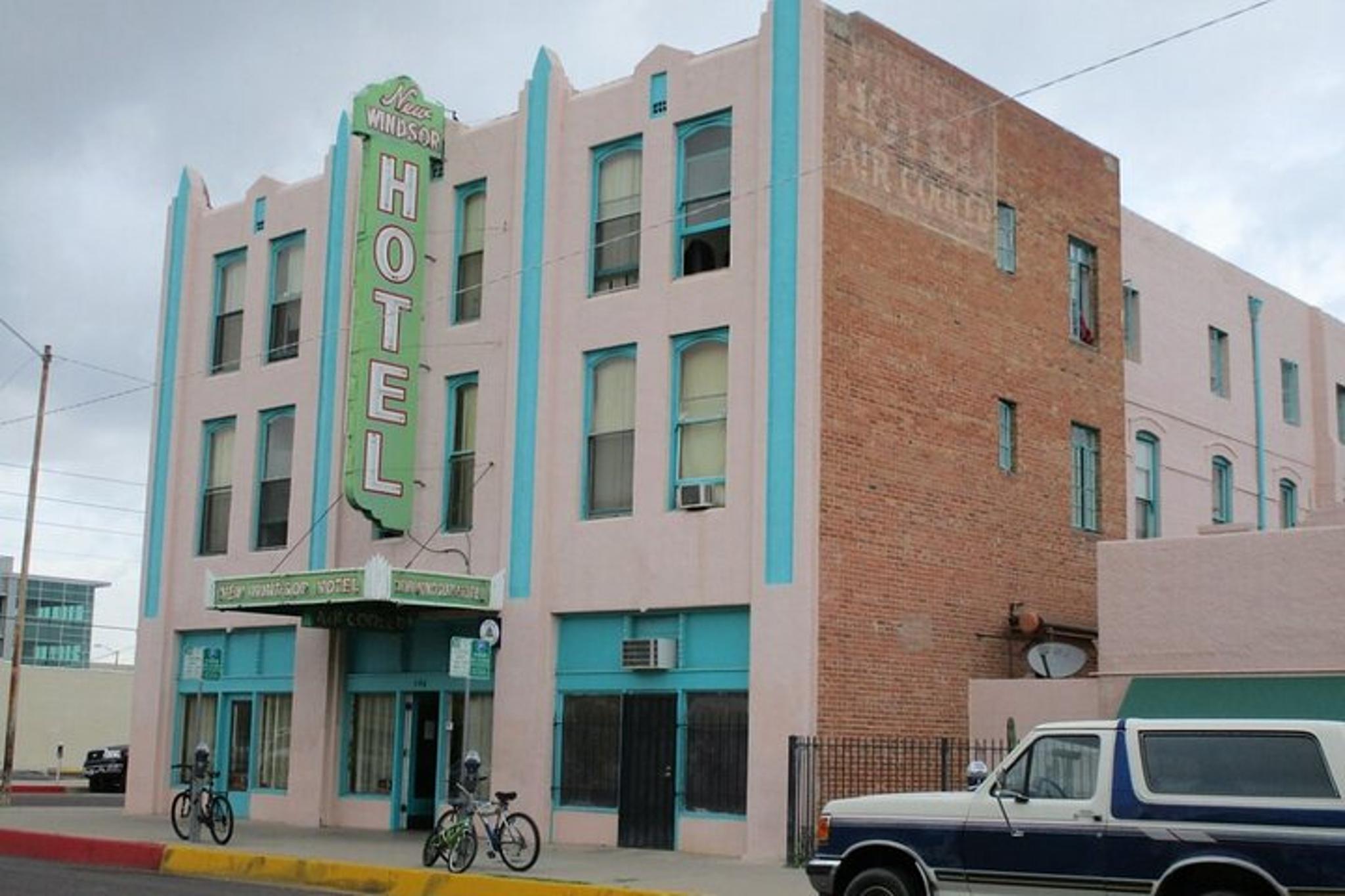 Phoenix Scavenger Hunt: Arizona's Capitol Sights - Image 6