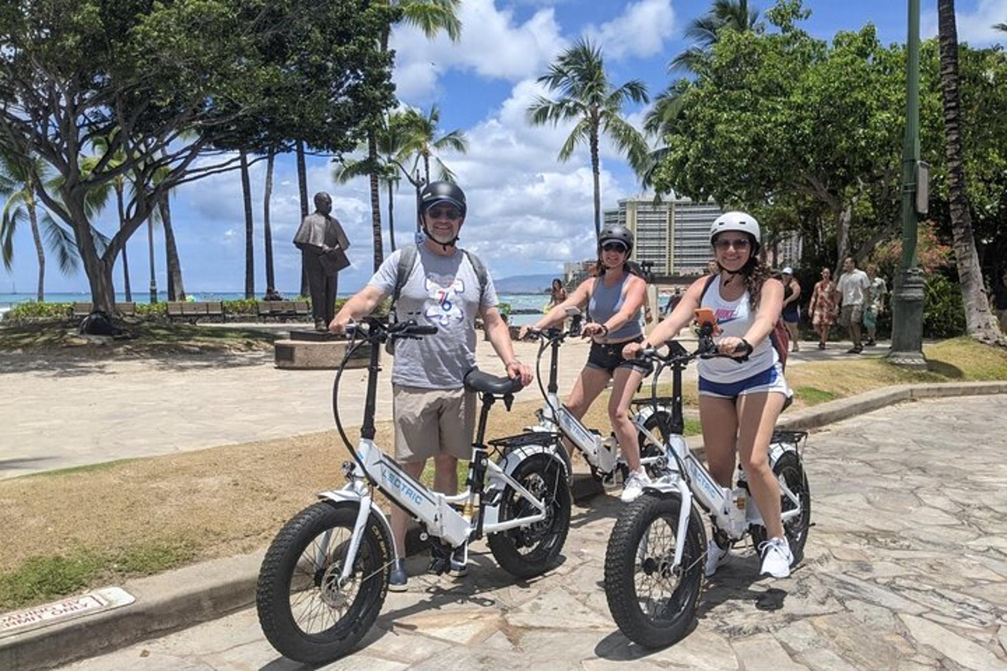 Waikiki Electric Bike and Diamond Head Hike Tour - Image 4