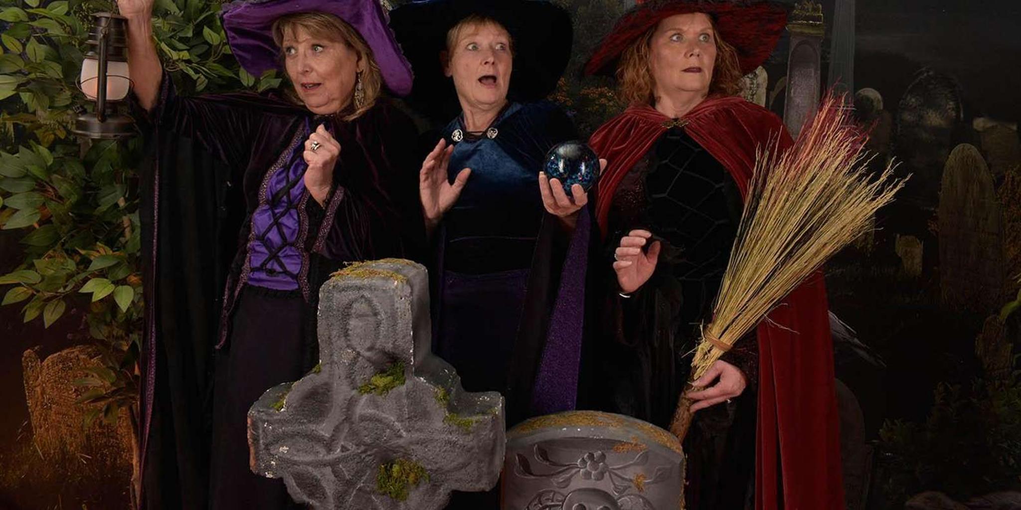 Salem Witch Costume Photo Studio Experience - Image 4