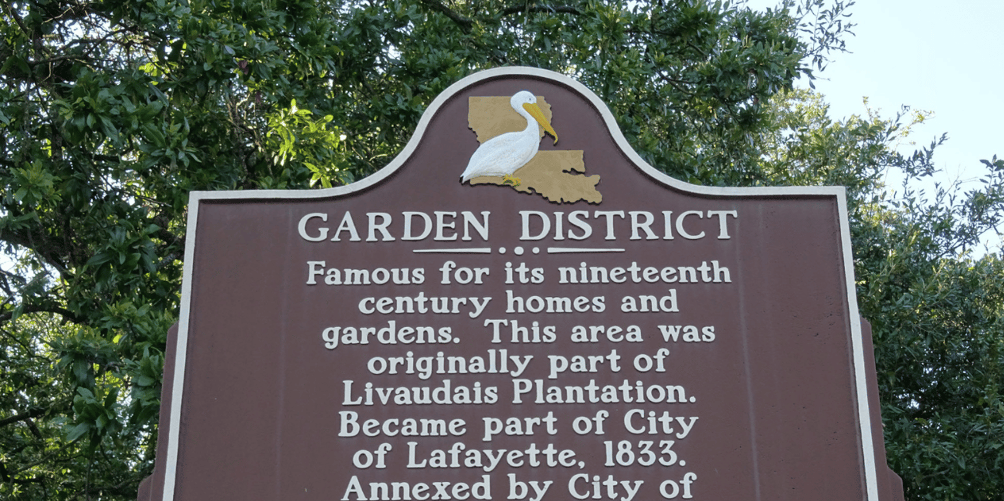 New Orleans Tombs and Mansions Walking Tour - Image 3