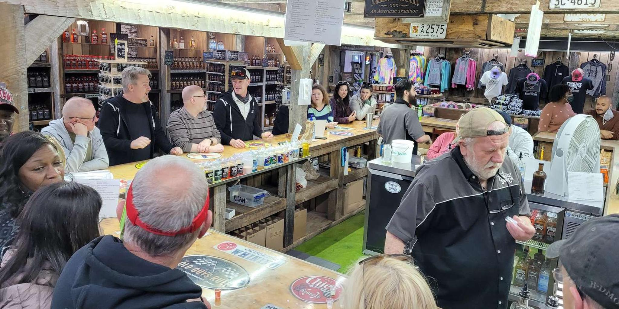 Pigeon Forge Moonshine & Wine Tasting Tour 4 hr - Image 5