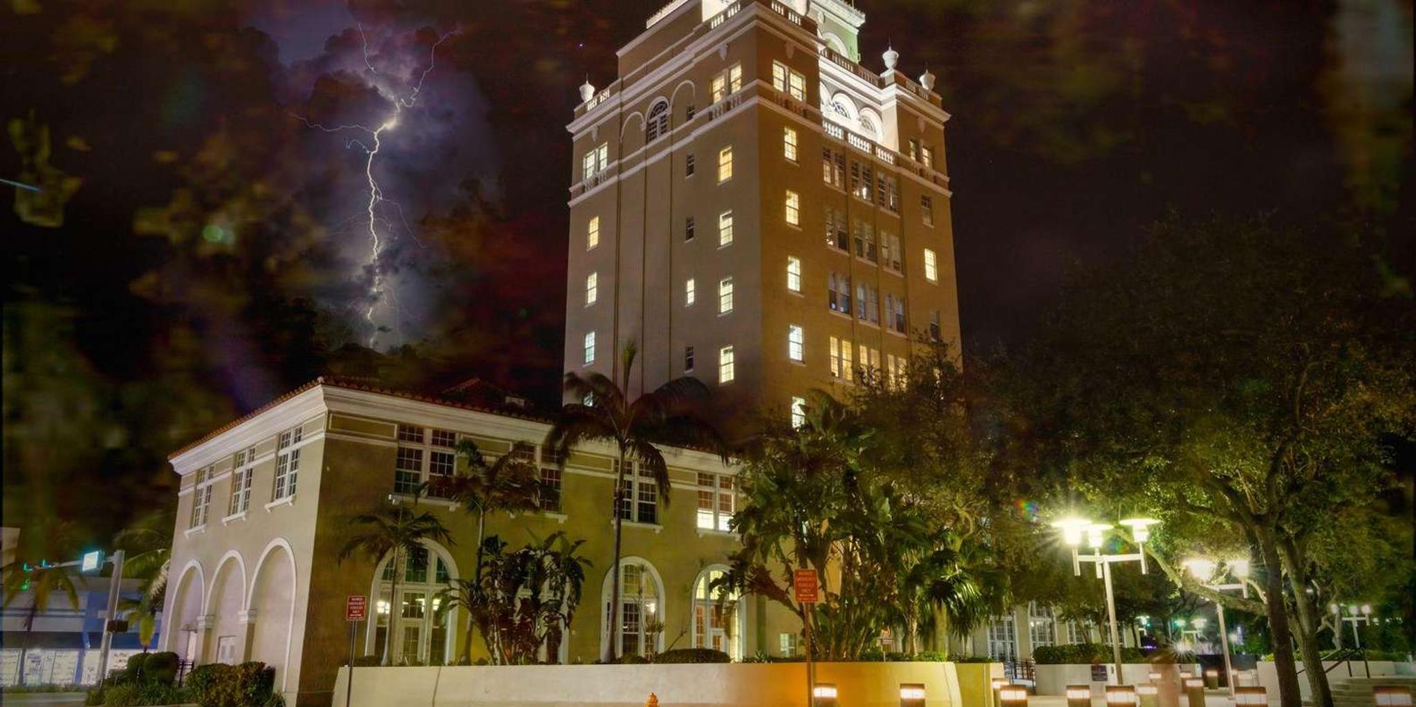 Miami Ghost Tour: Menace, Murder & Malice 1 hr - Image 3