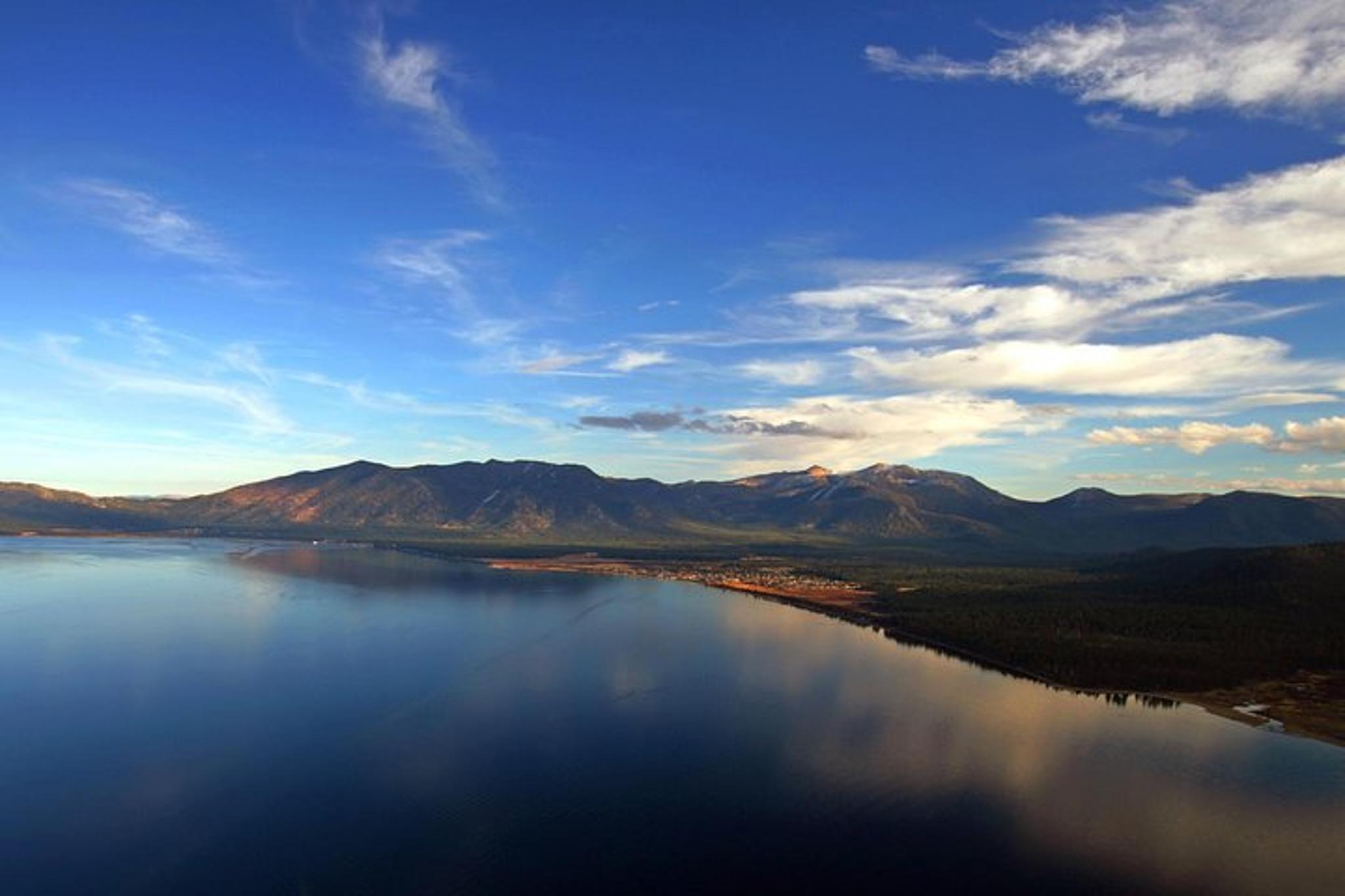 Lake Tahoe Helicopter Tour: Circle the Lake 45 min - Image 4