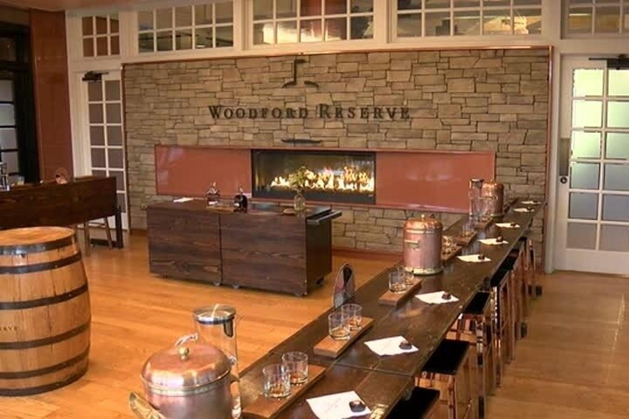 Louisville Bourbon and Horse Farm Tour - Image 5