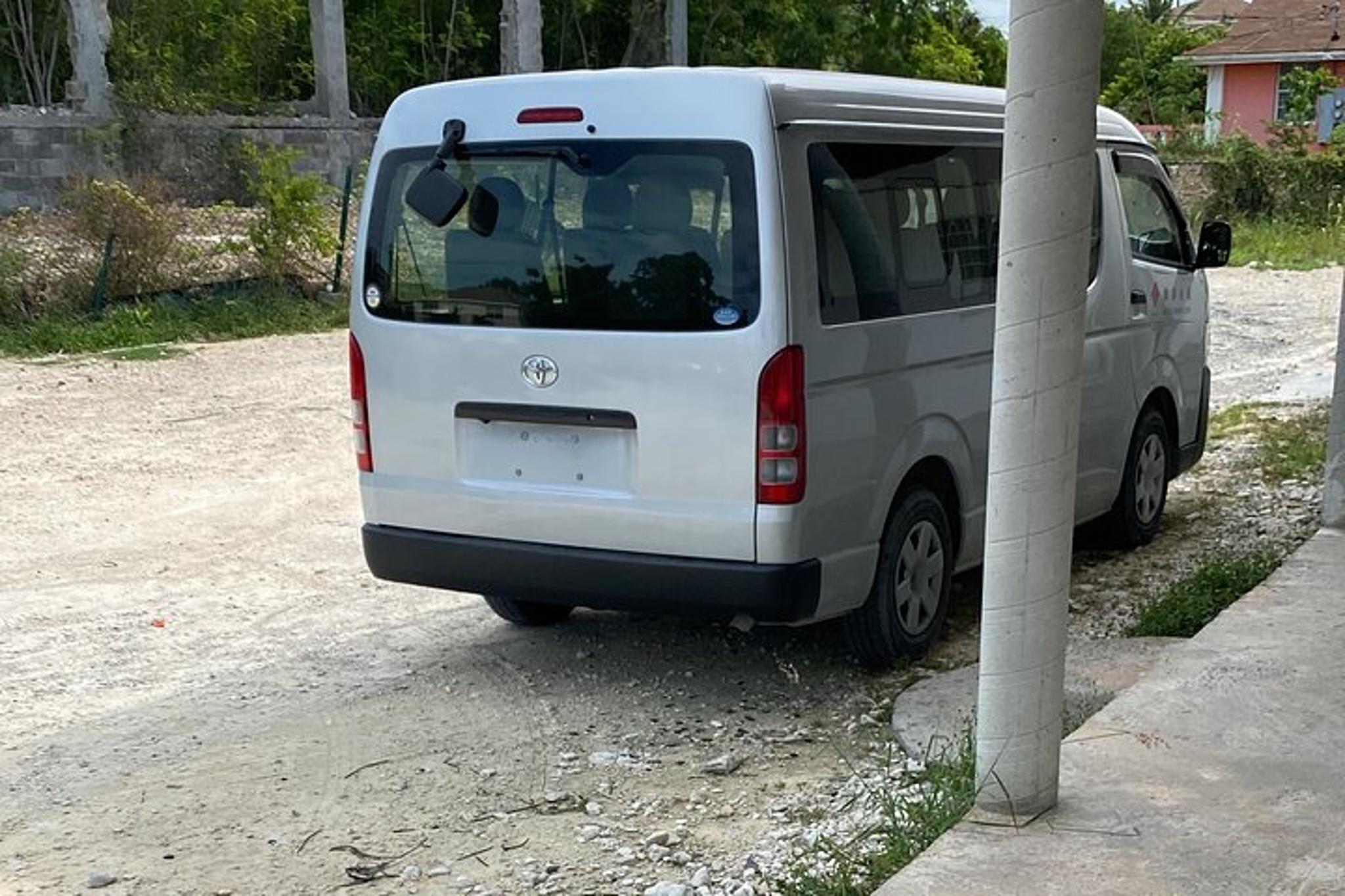 Providenciales Mini Bus Tour - Image 5