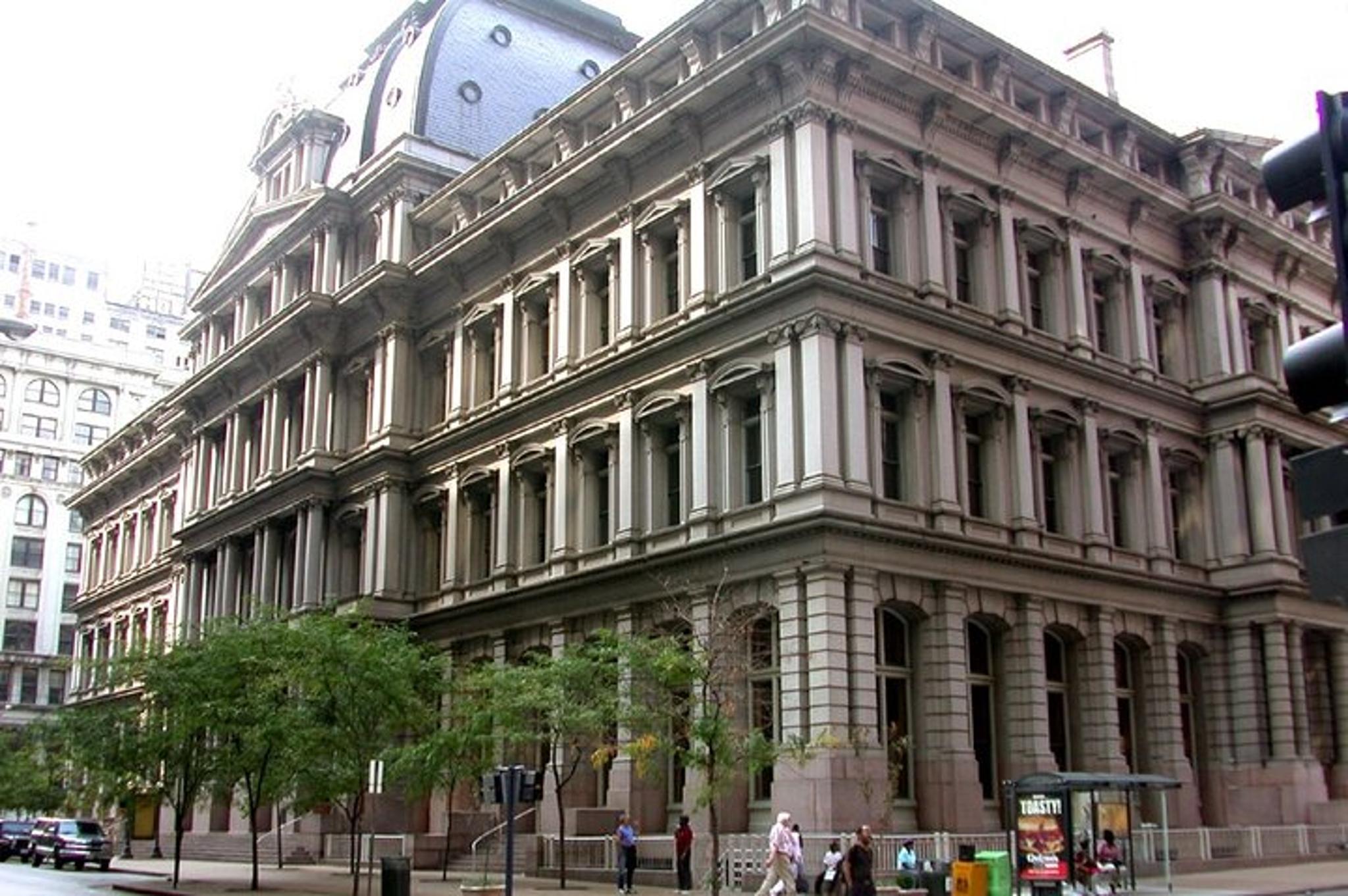 St. Louis Downtown-East Walking Tour - Image 3