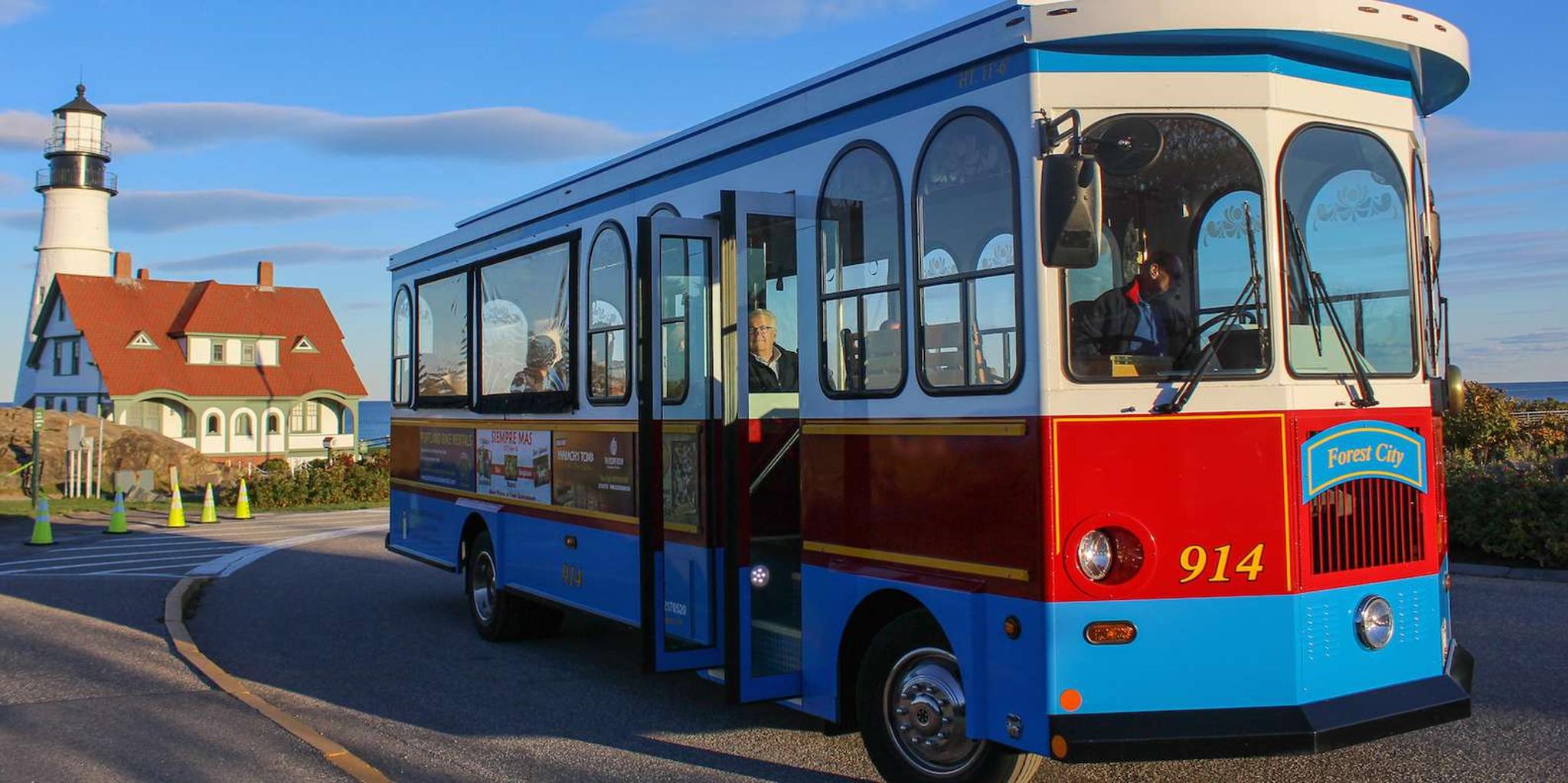 Portland City Trolley Tour with Lighthouse Stop - Image 2
