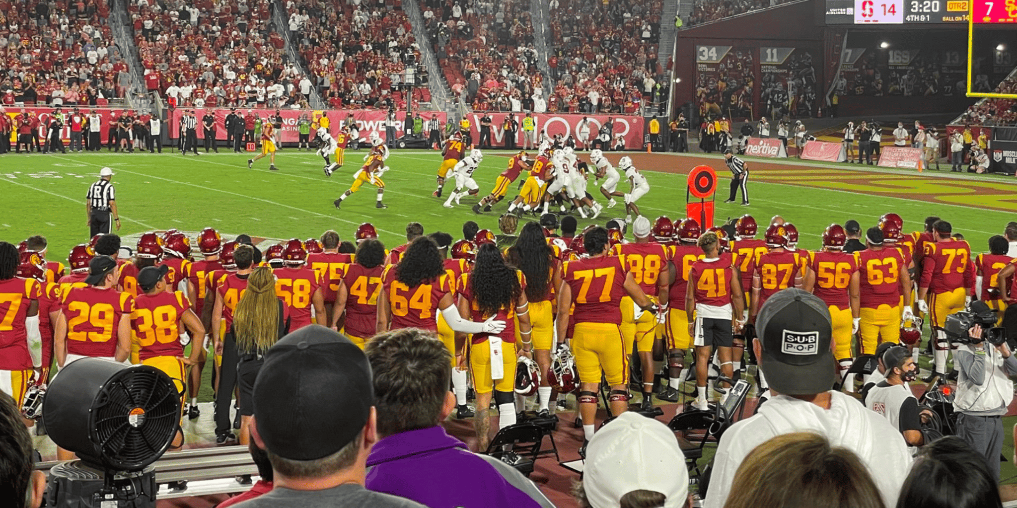 Los Angeles Football Game Tickets - Image 4