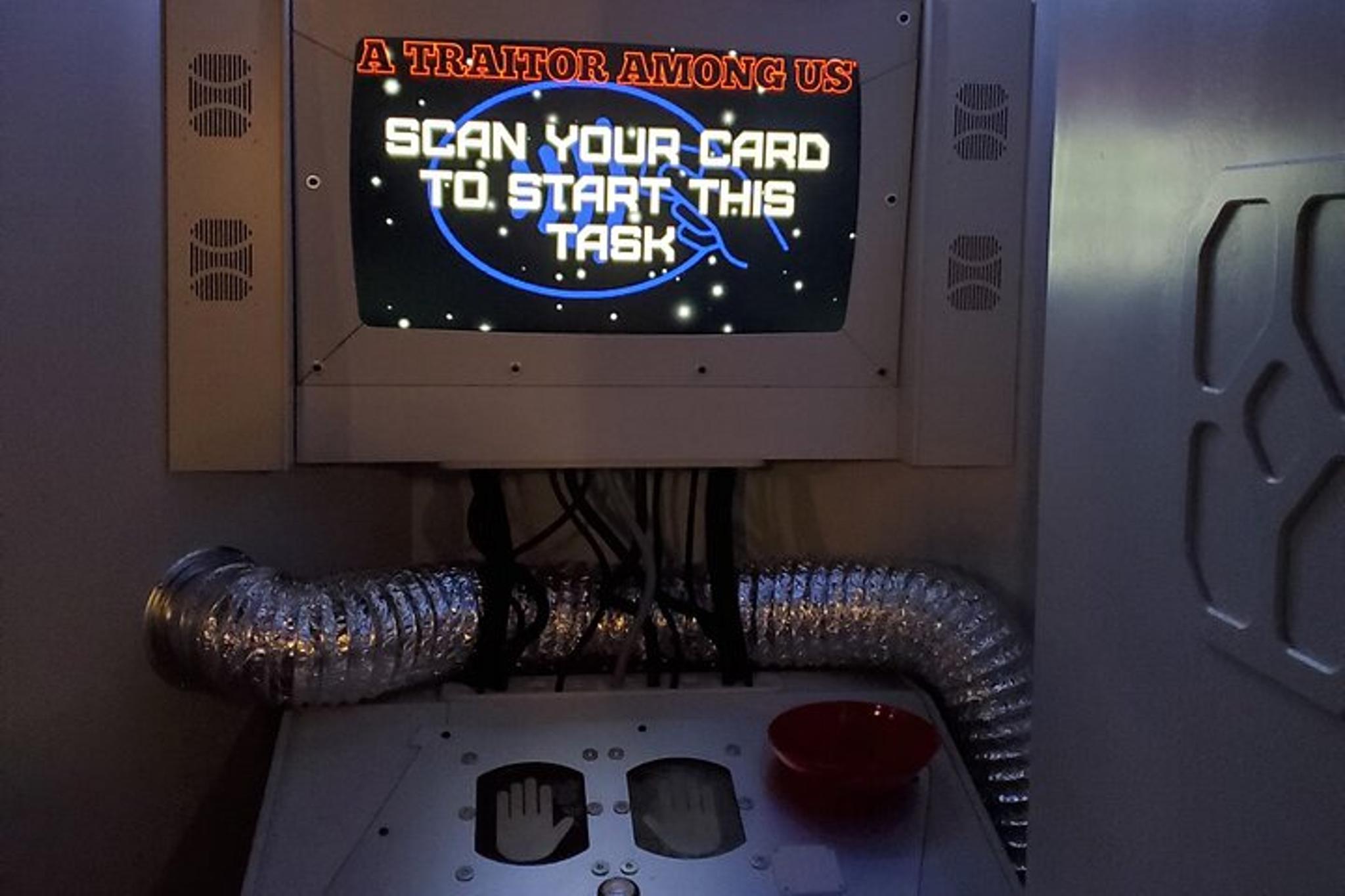 Palm Springs Escape Room Game - Image 6