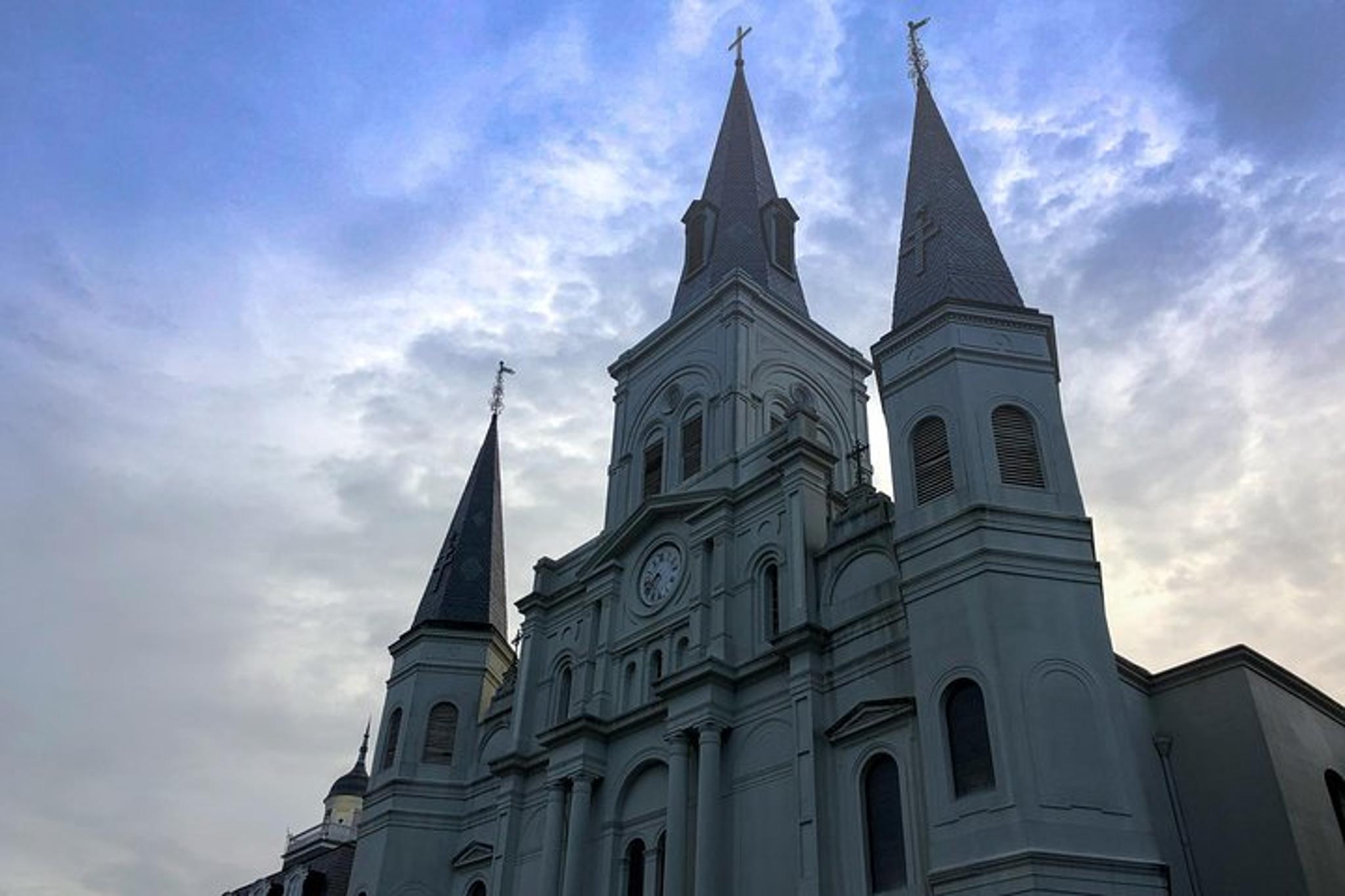 New Orleans Haunted Pub Crawl - Image 6