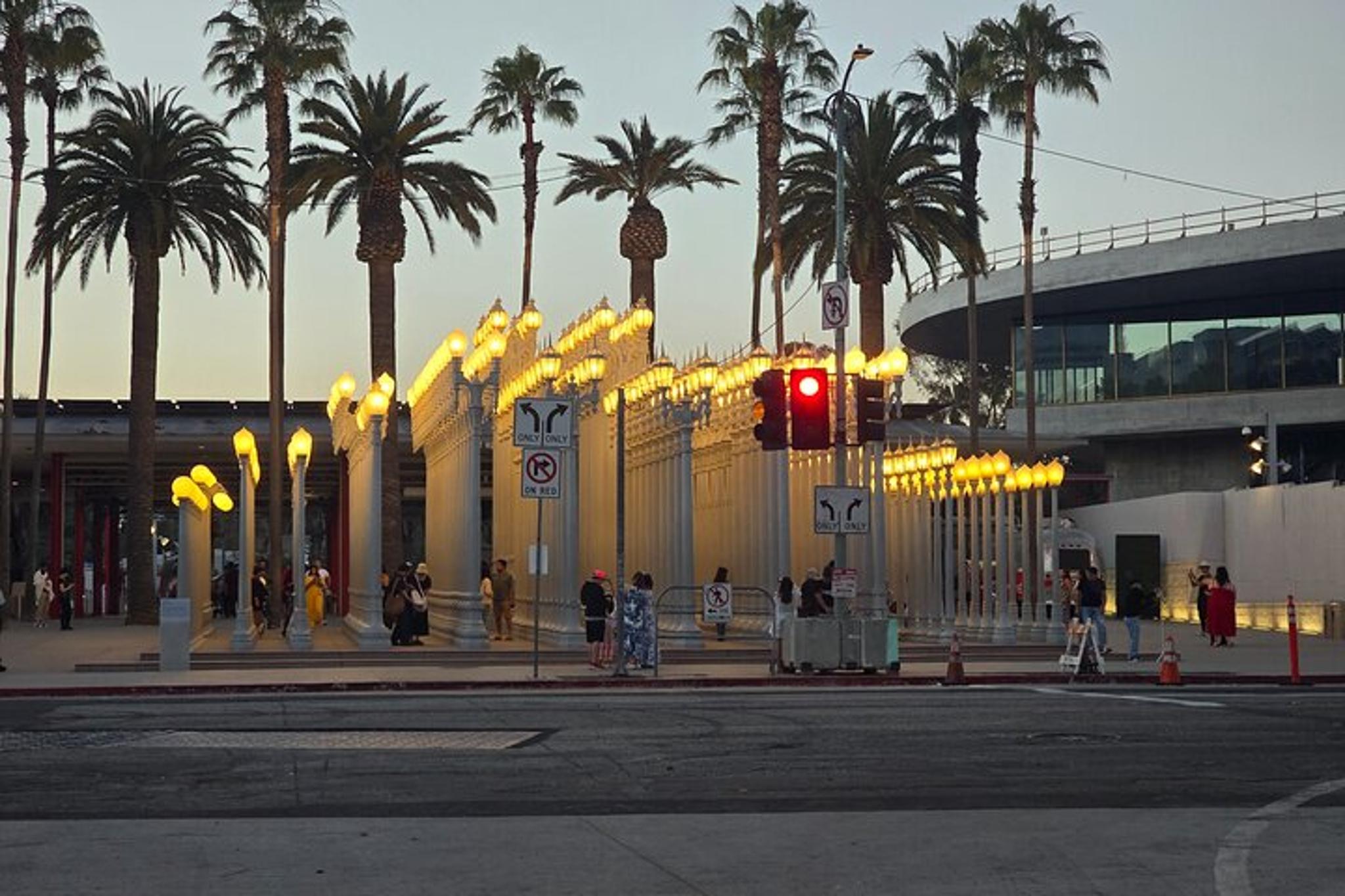 Los Angeles Landmarks Private Tour - Image 2