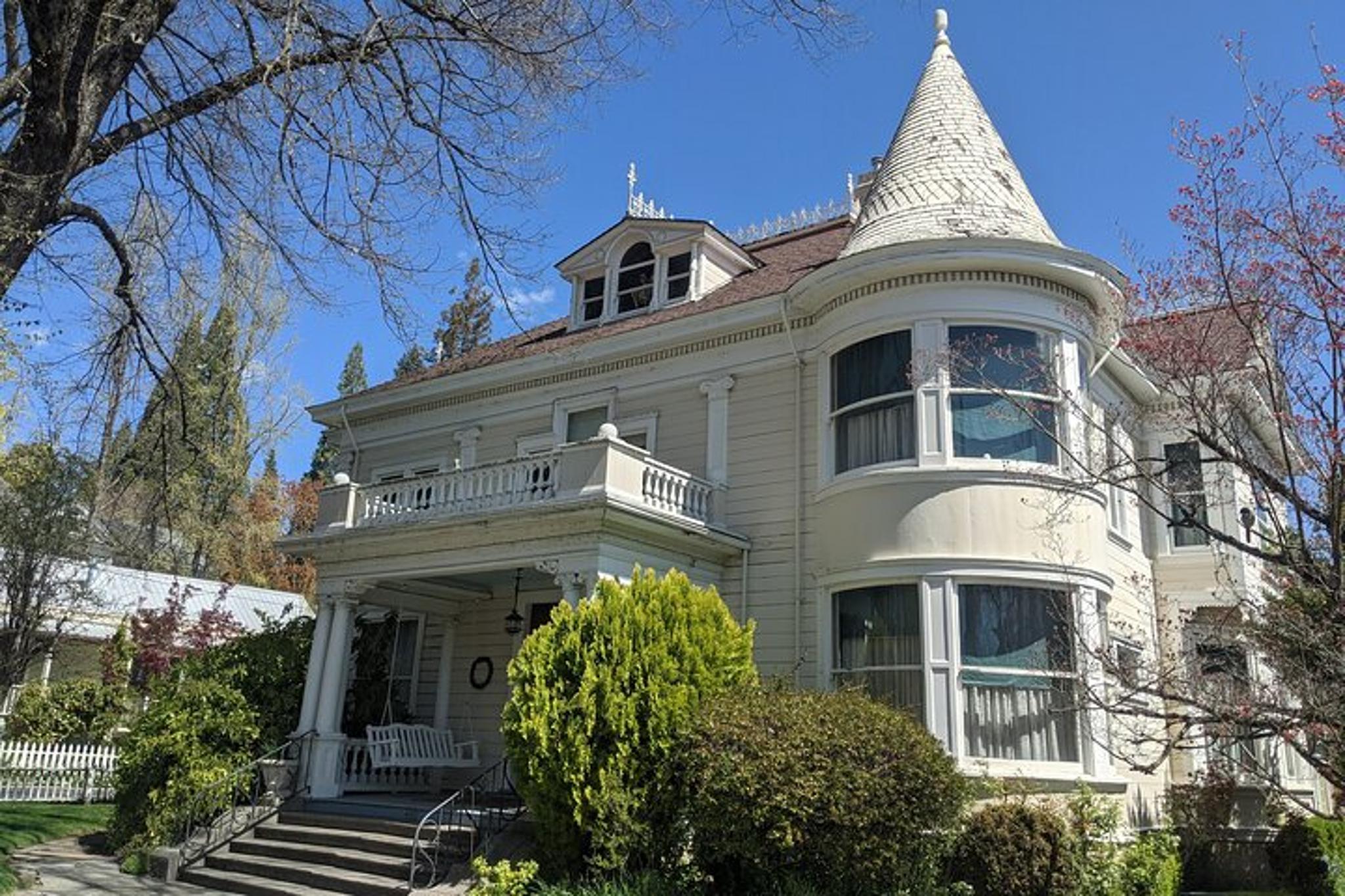 Nevada City Scavenger Hunt Walking Tour - Image 6