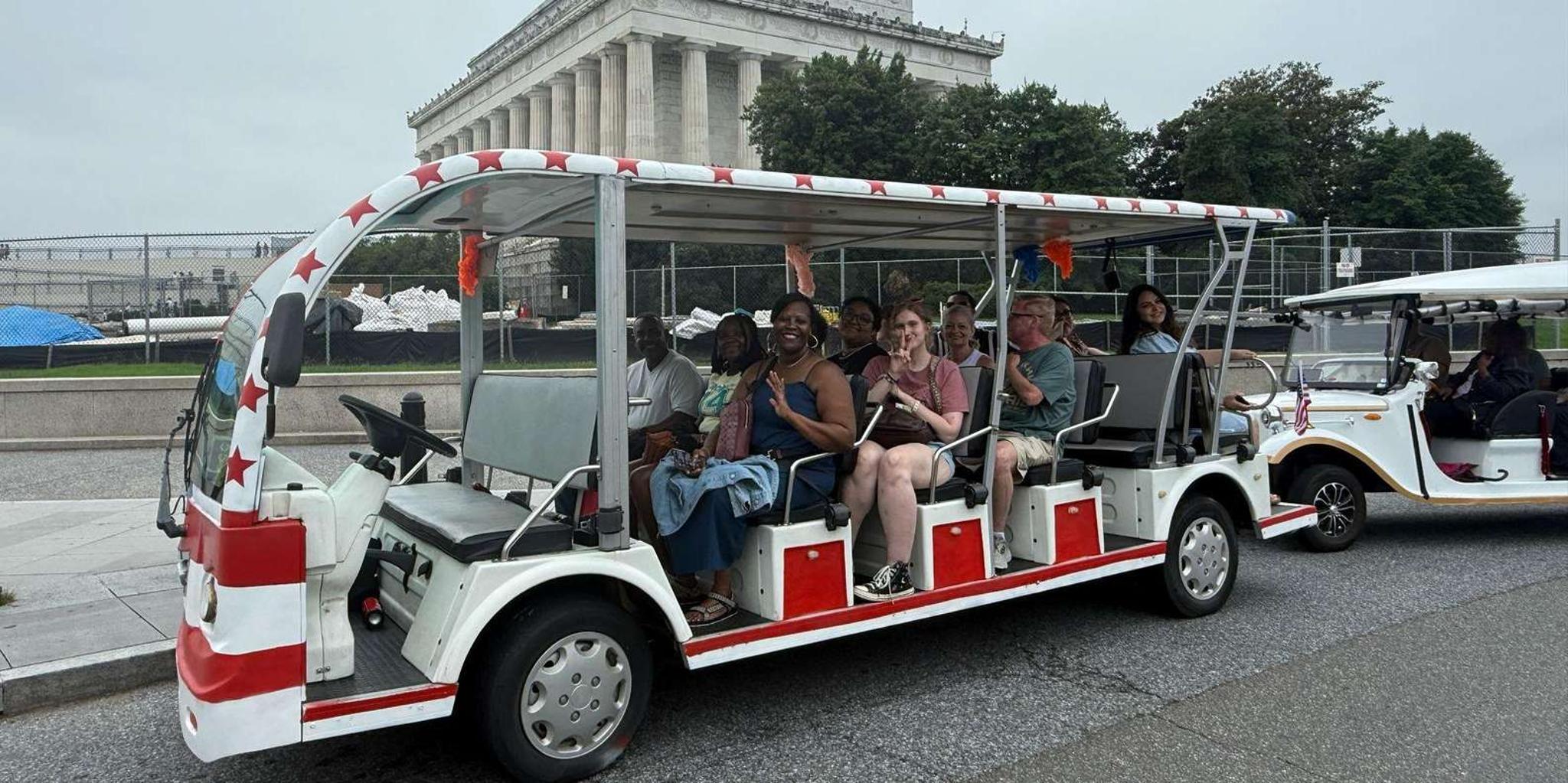 Washington D.C. National Mall E-Trolley Tour - Image 5