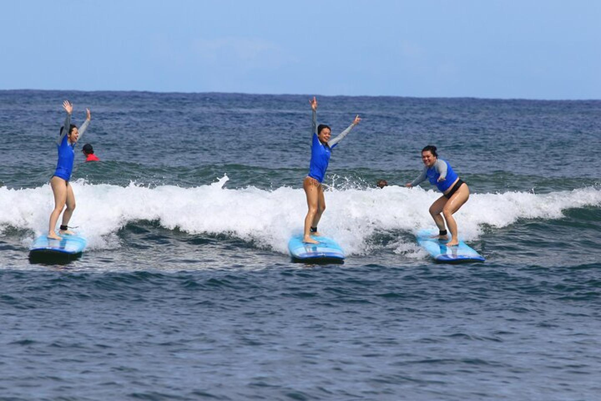 Oahu Surf Lessons for Beginners - Image 1