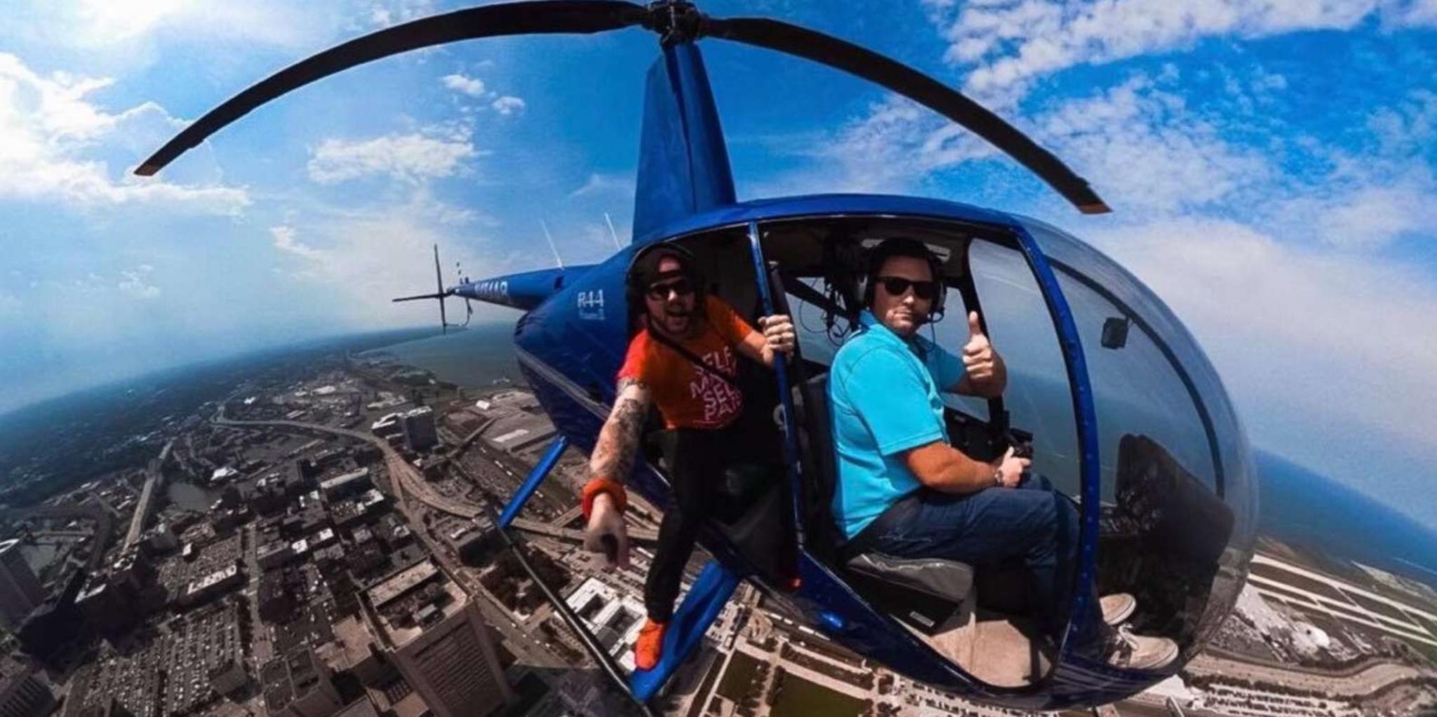 Cleveland Helicopter Tour - Image 5