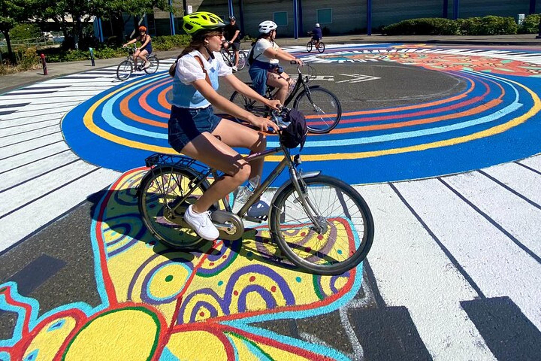 Portland Street Art Bike Tour 2 Hr - Image 2