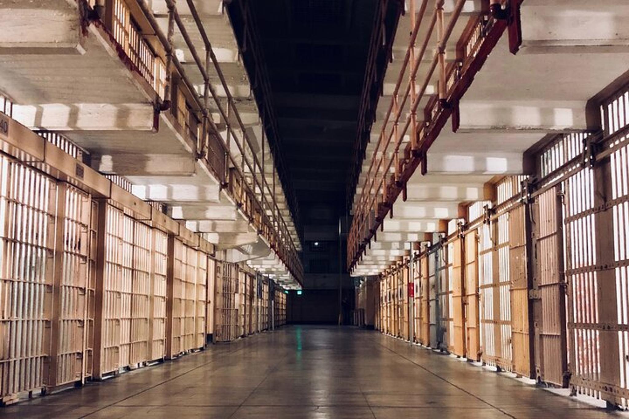 San Francisco Alcatraz Night Tour and Bay Cruise - Image 4