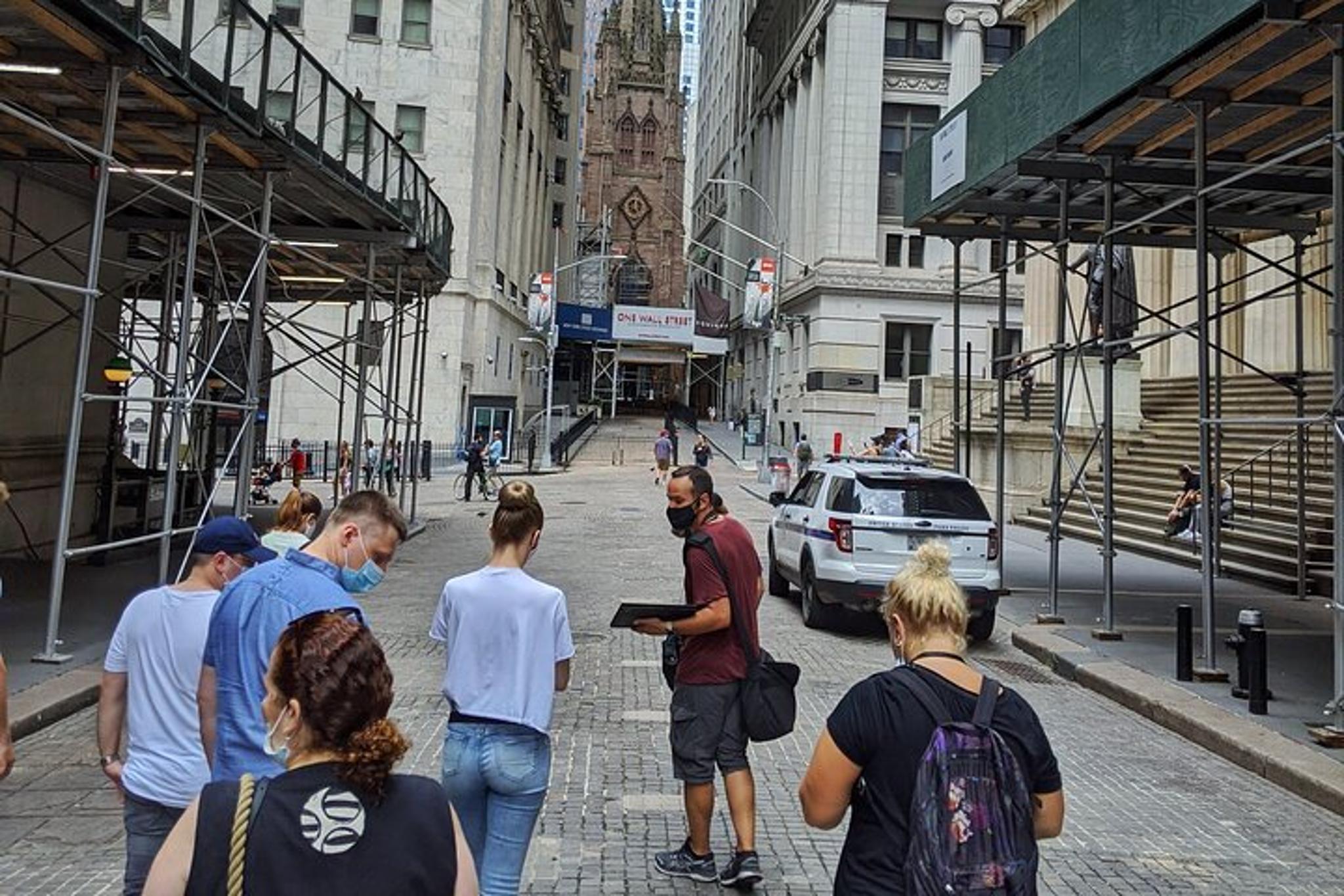 New York City Private Highlights Tour by Car - Image 2