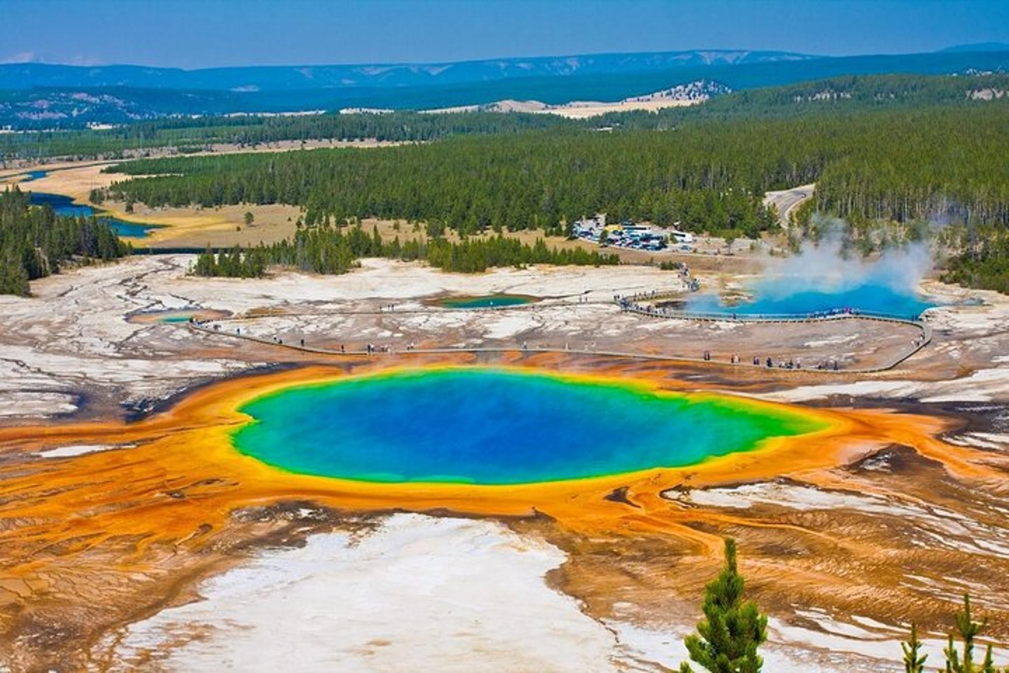 Yellowstone & Grand Teton Small Group Tour 4-Day