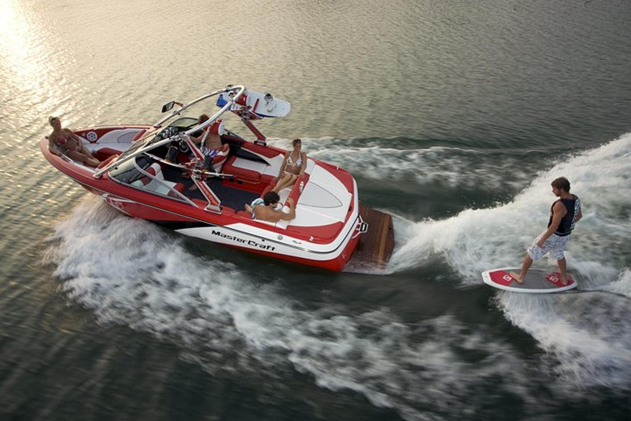 Quail Creek Wake Boat Rentals - Image 4