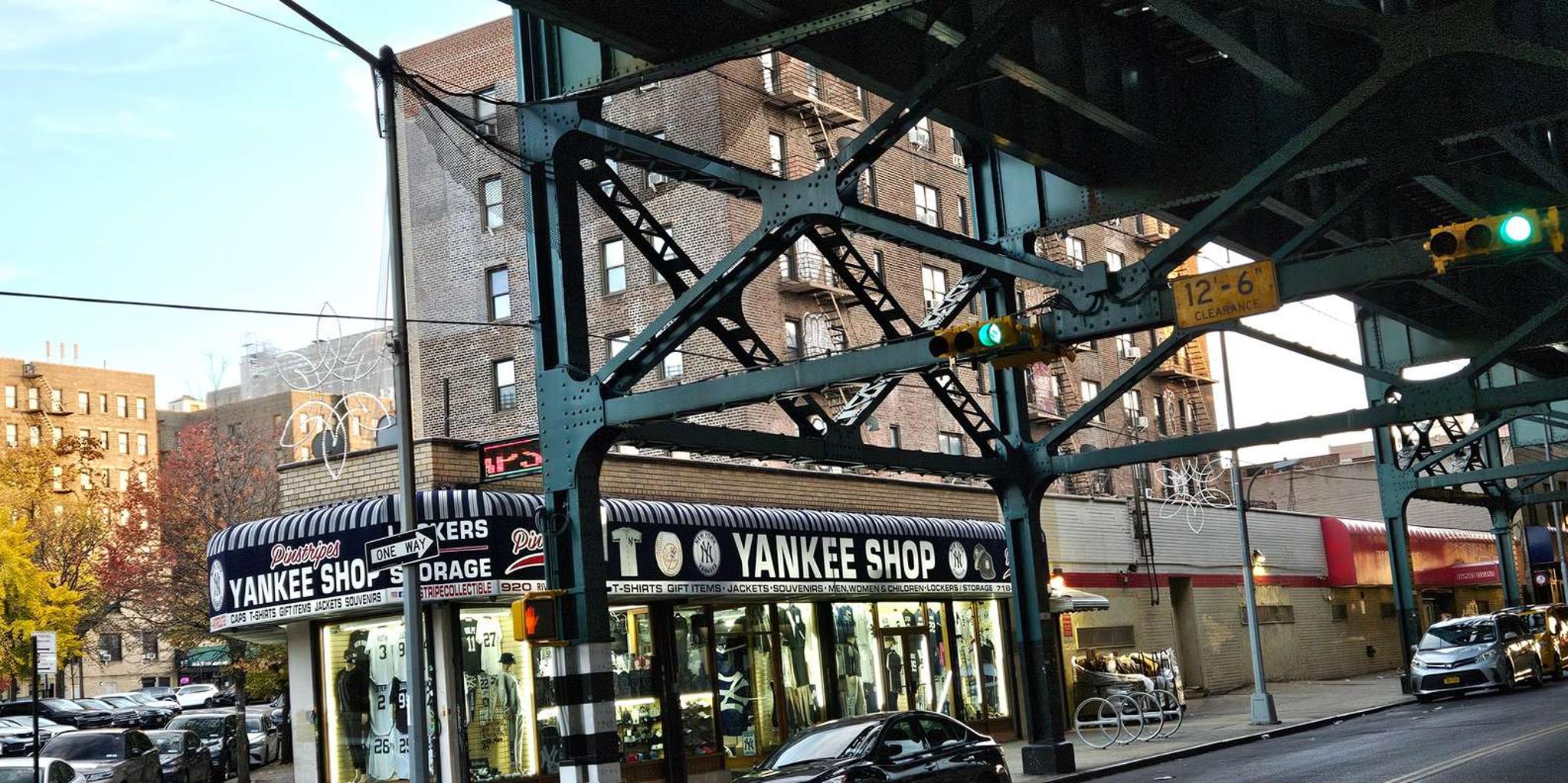 New York Hip-Hop and Murals Walking Tour - Image 4